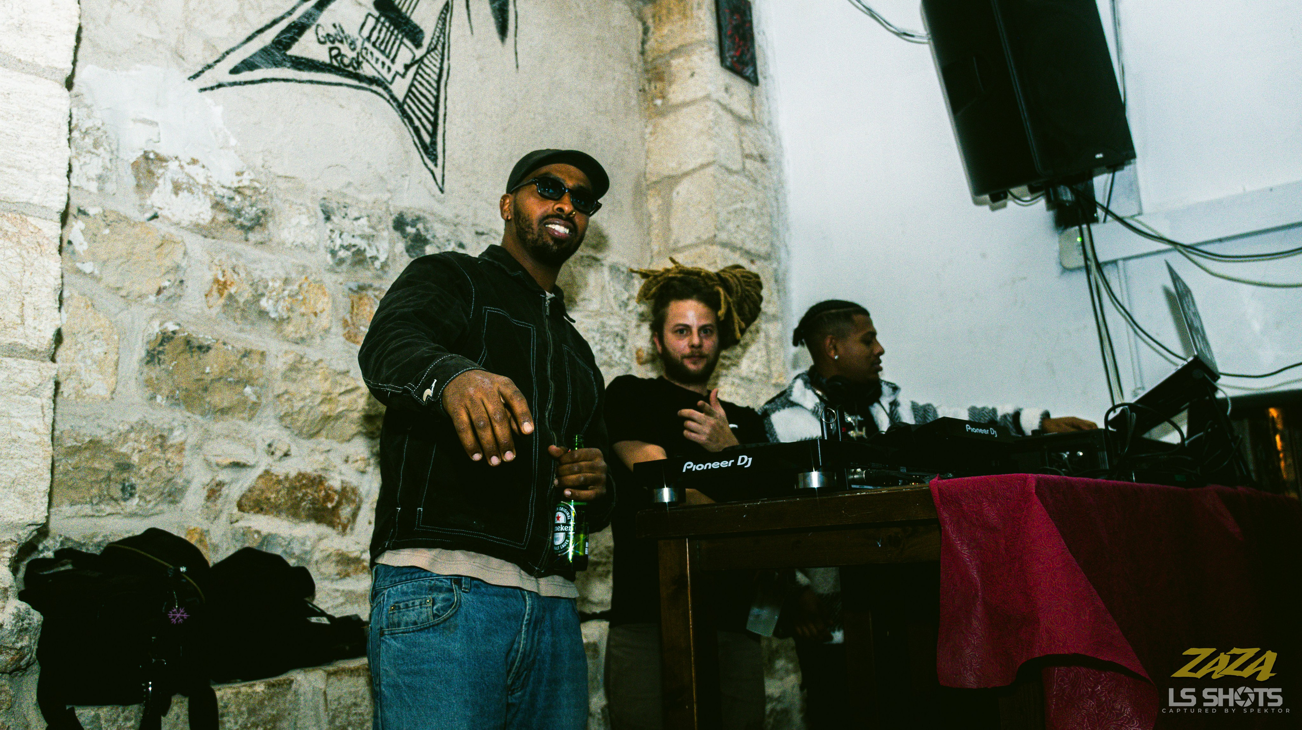 ZAZA — וייב איש. LS Shots official site