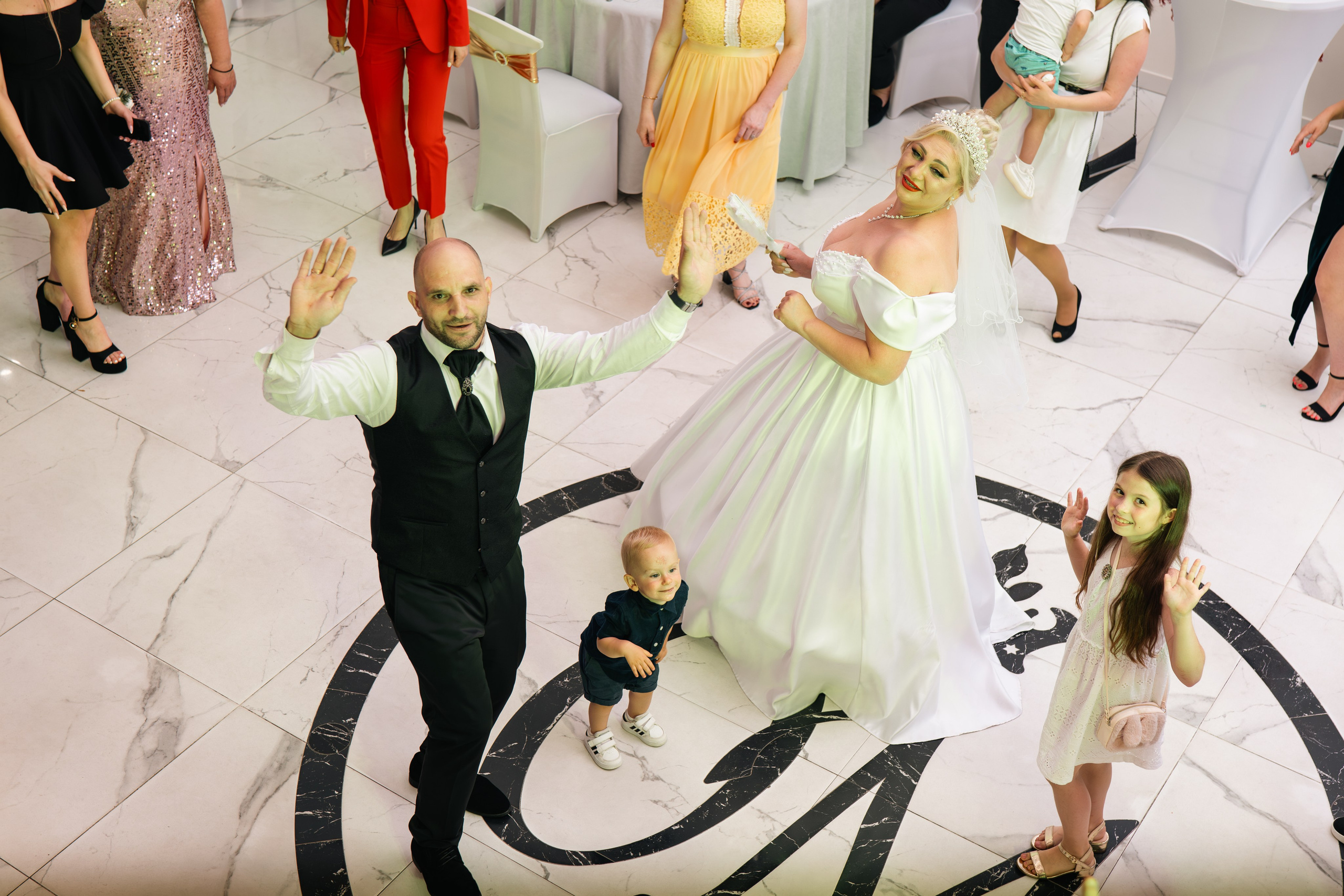 Valeriu & Olesea. Fotograful și Cameramanul familiei dvs în Franța Paul Photographer