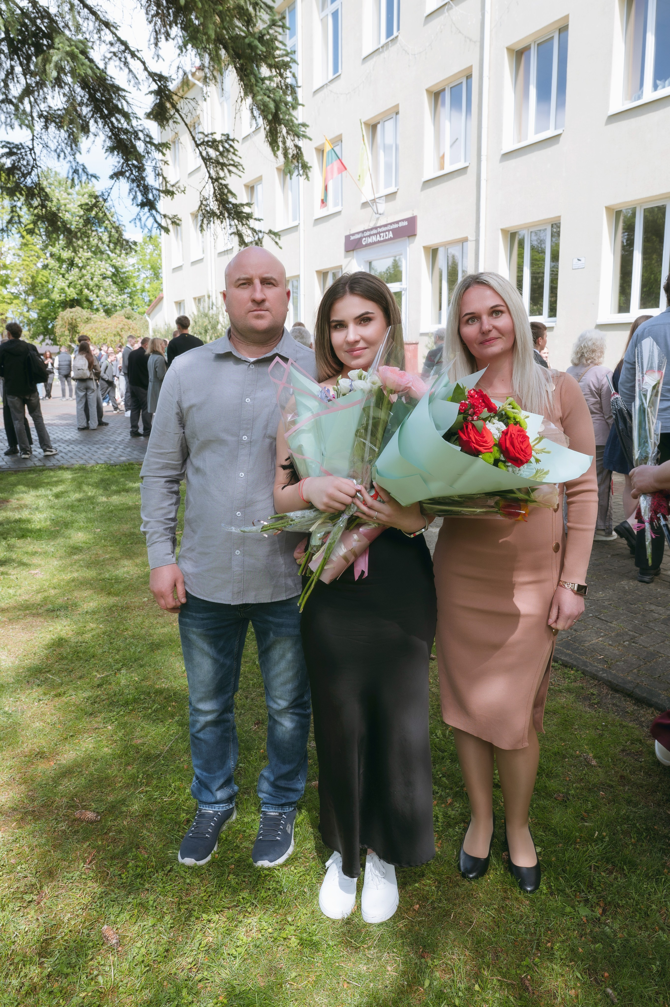 Paskutinis skambutis Joniškėlyje. Vestuvių fotografė Santa Jonuškė | Šiaulių apskritis, Panevėžio apskritis ir visa Lietuva