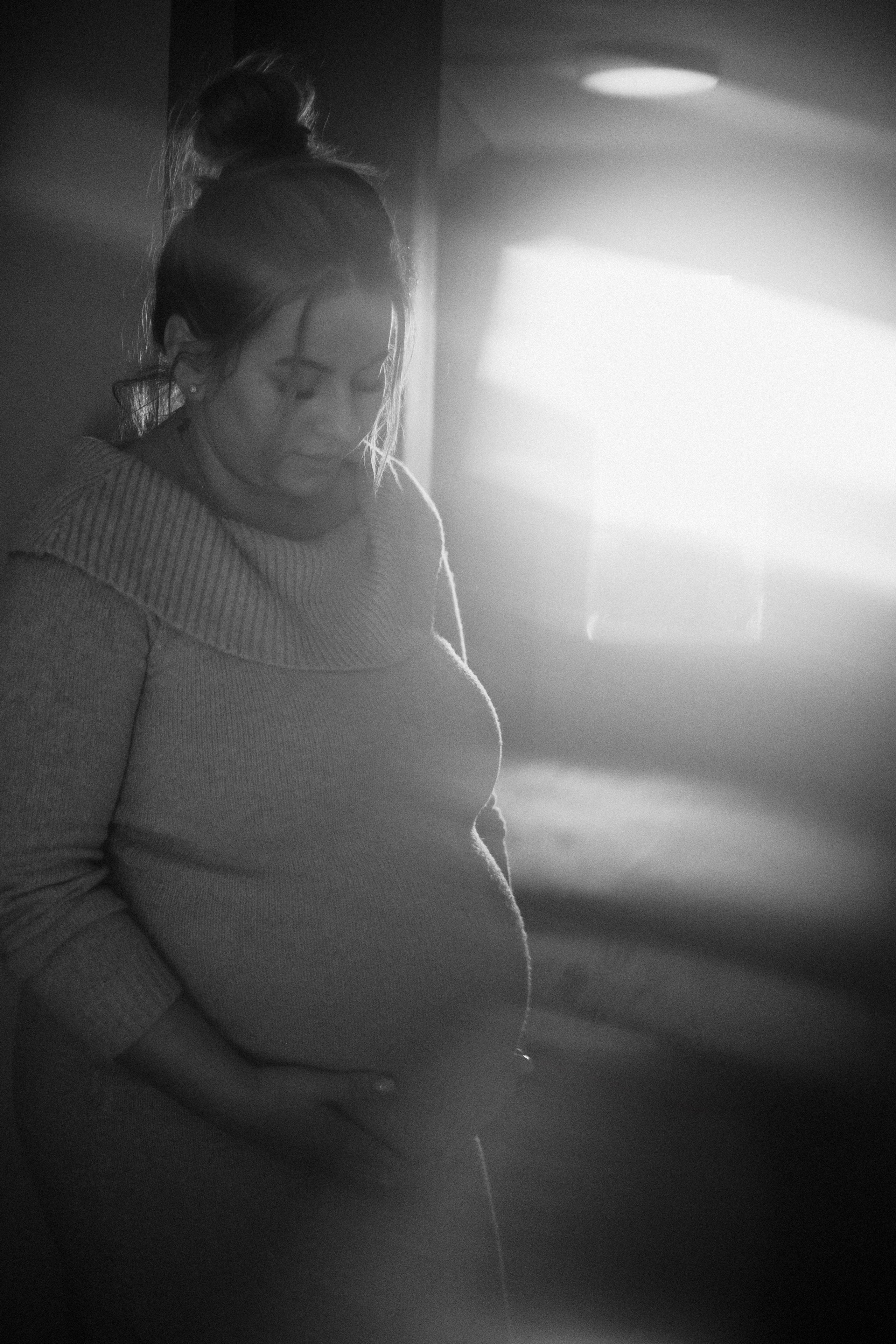 Ședințe foto pentru gravide. Fotograf de familie în Oradea Katsiaryna Ciortan