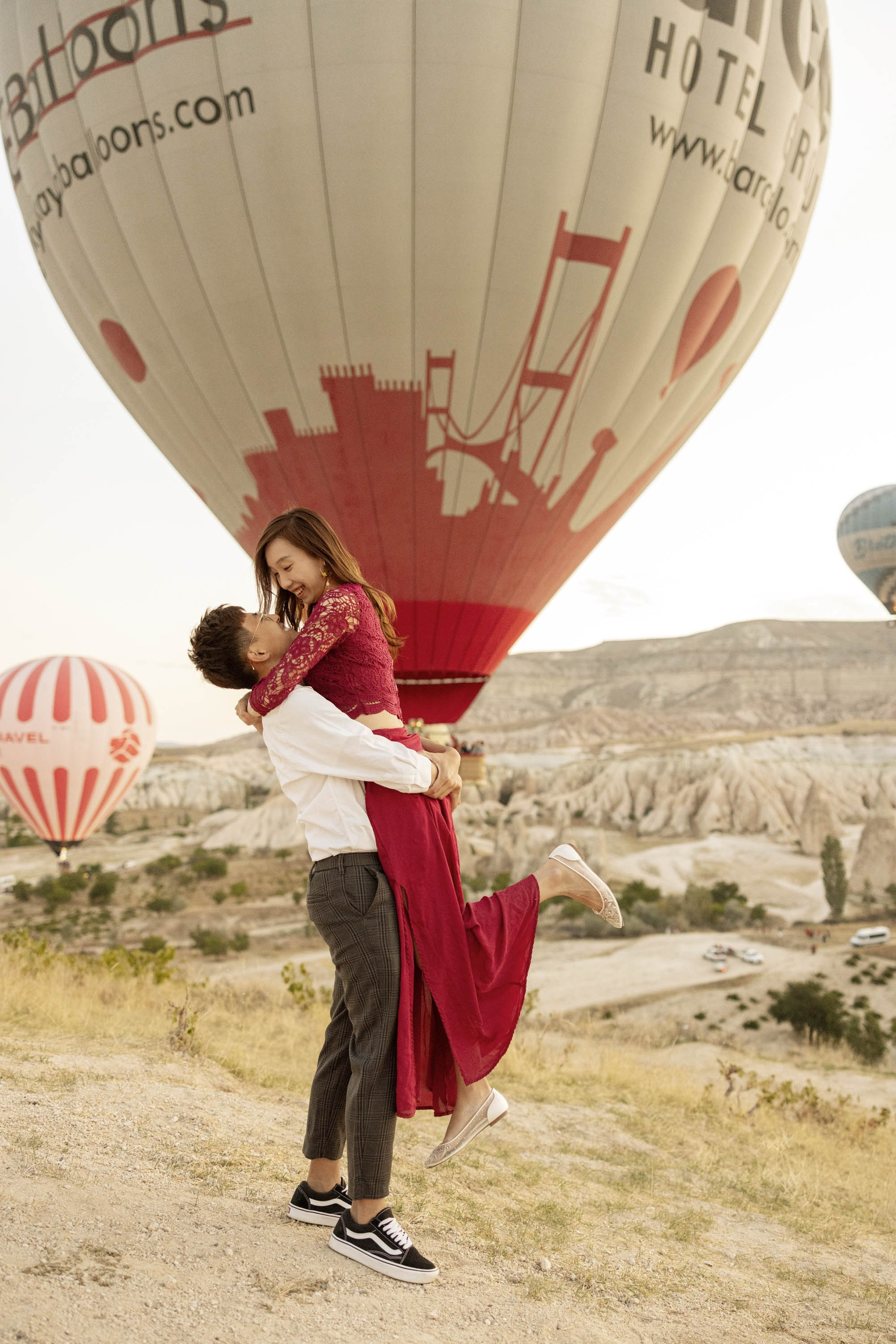 Couple photo shoot in Cappadocia. Julia Ganch I Fashion Wedding Photography I Cappadocia Turkey