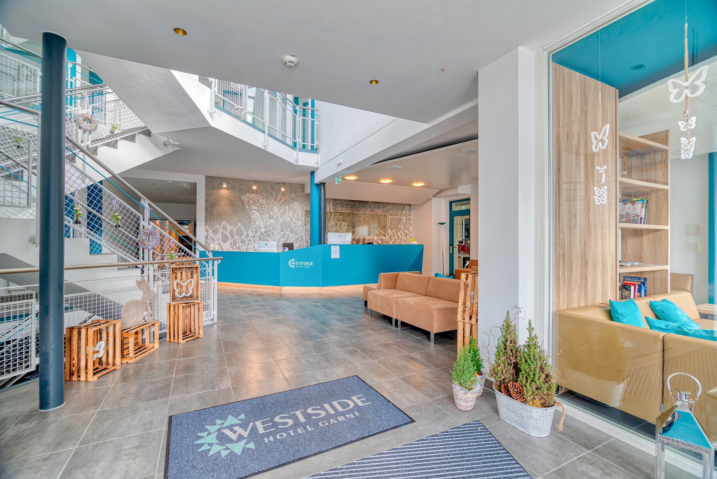 Beautiful photo shoot in Munich for a hotel WESTSIDE Hotel Garni. Photographer in Yerevan