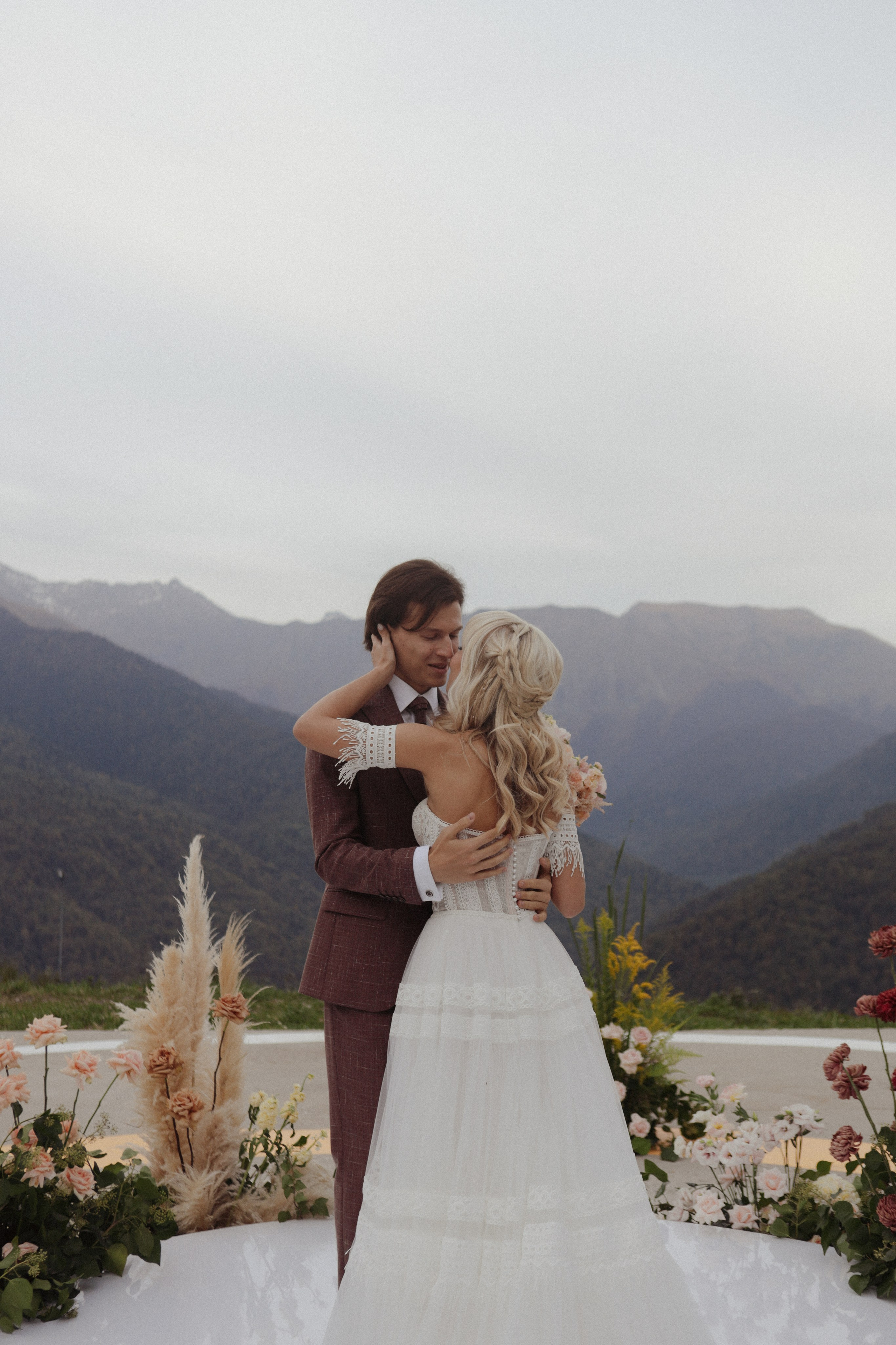 “LOVE IN THE MOUNTAINS” full wedding day. Свадебный и семейный фотограф в Дубае Эльмаз Черникова