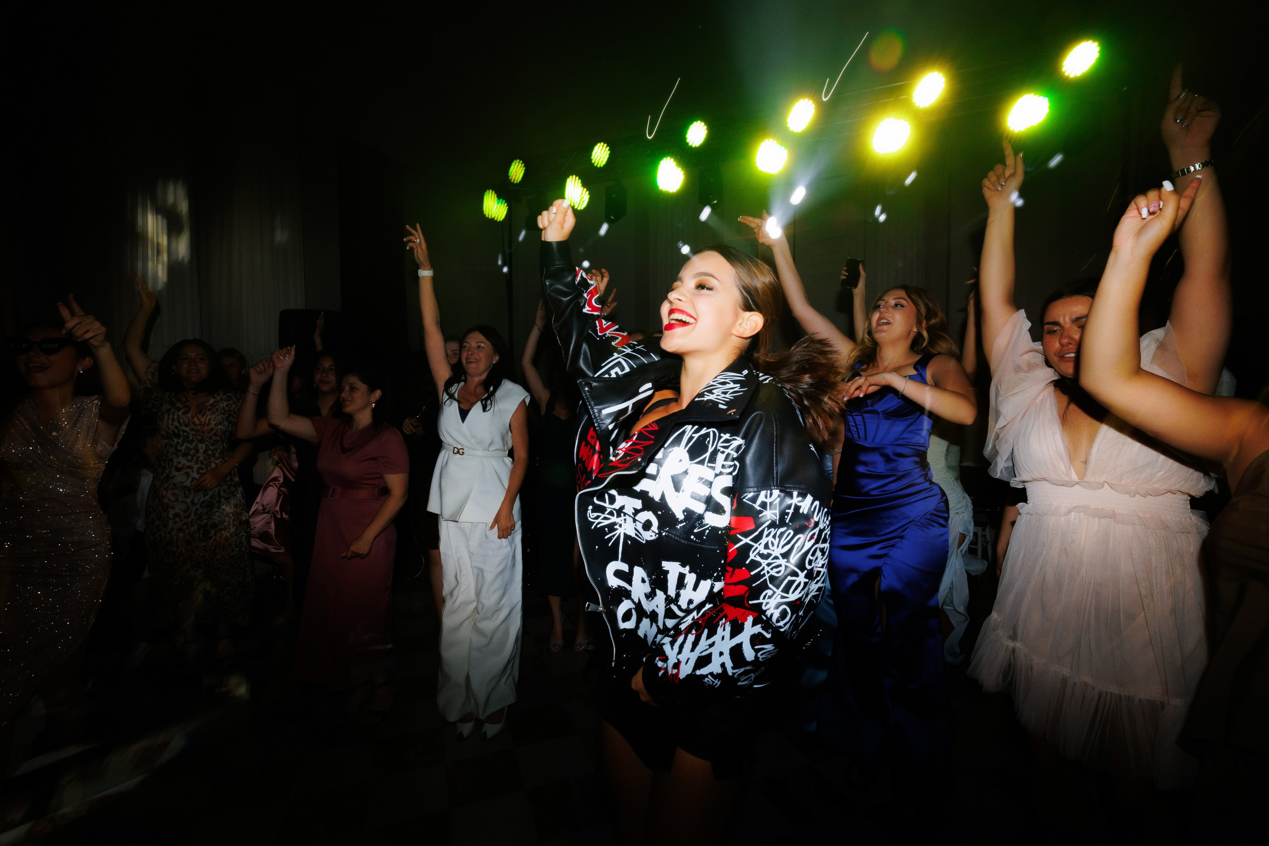 Seulement dans tes bras. Servicii Foto Video în Chișinău și Europa ID-Brothers