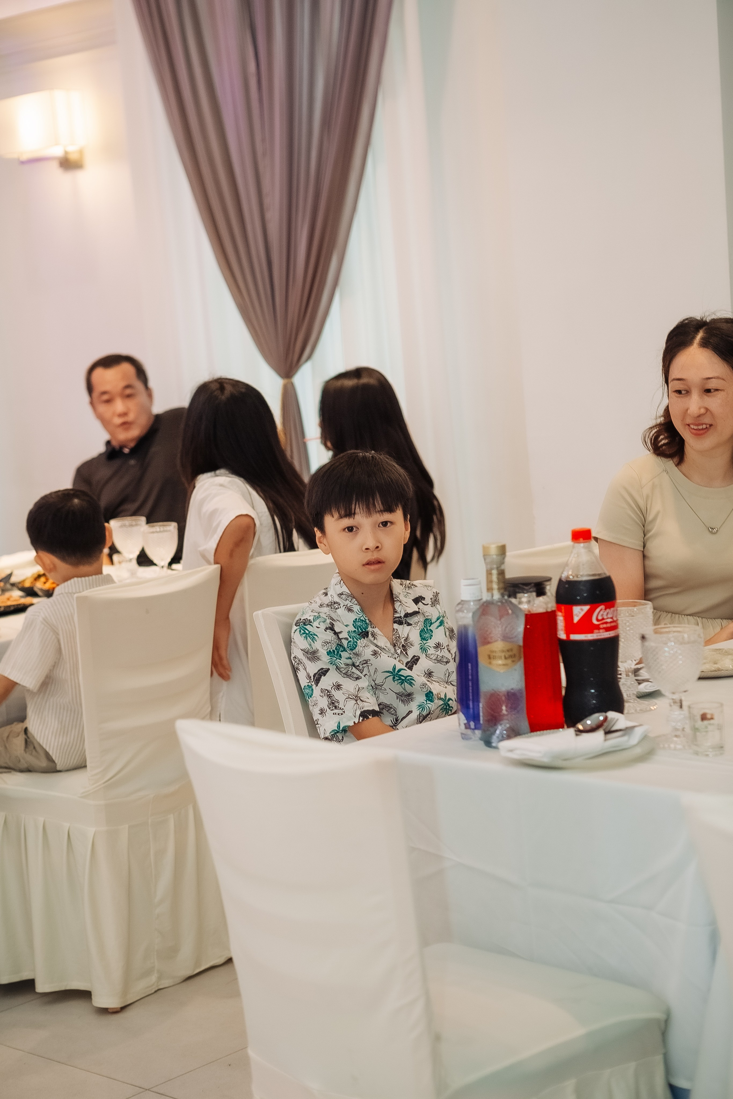 Тео дома и в ресторане. Фотограф беременности, ньюборн и годовасиков в Корее Жанна Хан