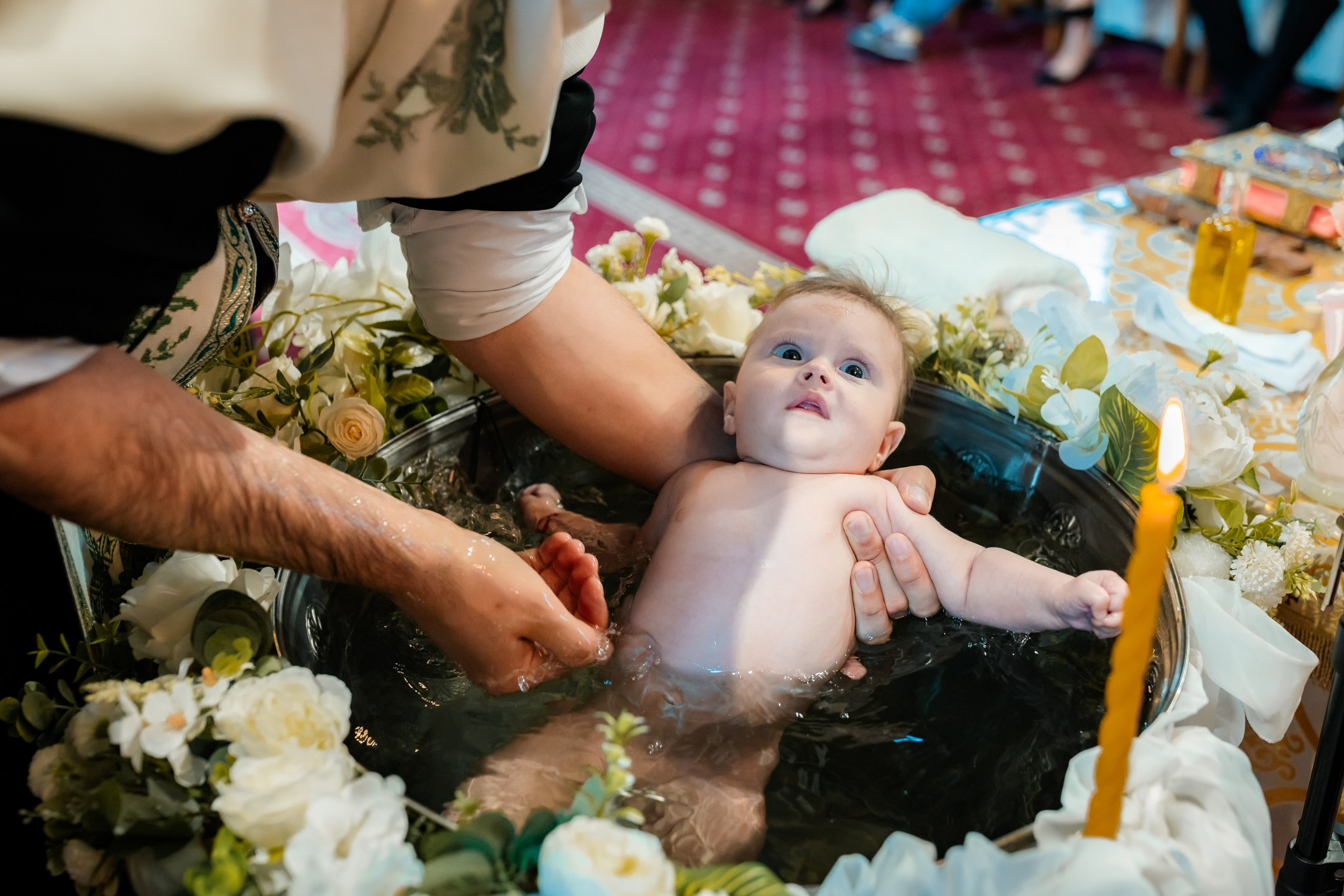 fotograf botez Miruna Parascheva, fotografie botez Botoșani, fotograf Alin Chirilă, amintiri botez, fotografii botez, botez Miruna Parascheva, fotograf copii, fotografie botez în Botoșani-alt="botez Miruna Parascheva, fotografie botez Alin Chirilă, amintiri botez, fotografii emoționante botez Botoșani"-- fotografii-botez-bebelus- amintiri-botez-micuț- moment-sfânt-crestinare- fotografie-emotionanta-botez- detalii-botez-bebelusi- parinti-fericiti-la-botez- fotograf-botez-profesionist- botez-in-biserica-ortodoxa- micuț-botezat-cu-emoție- zâmbete-și-lacrimi-la-botez- bebeluș-la-cristelniță- decor-botez-colorat- botez-cu-dragoste-și-credință- emotie-pura-la-botez- fotograf-botez-botosani- botez-iasi-suceava-fotograf- amintiri-nepretuite-botez