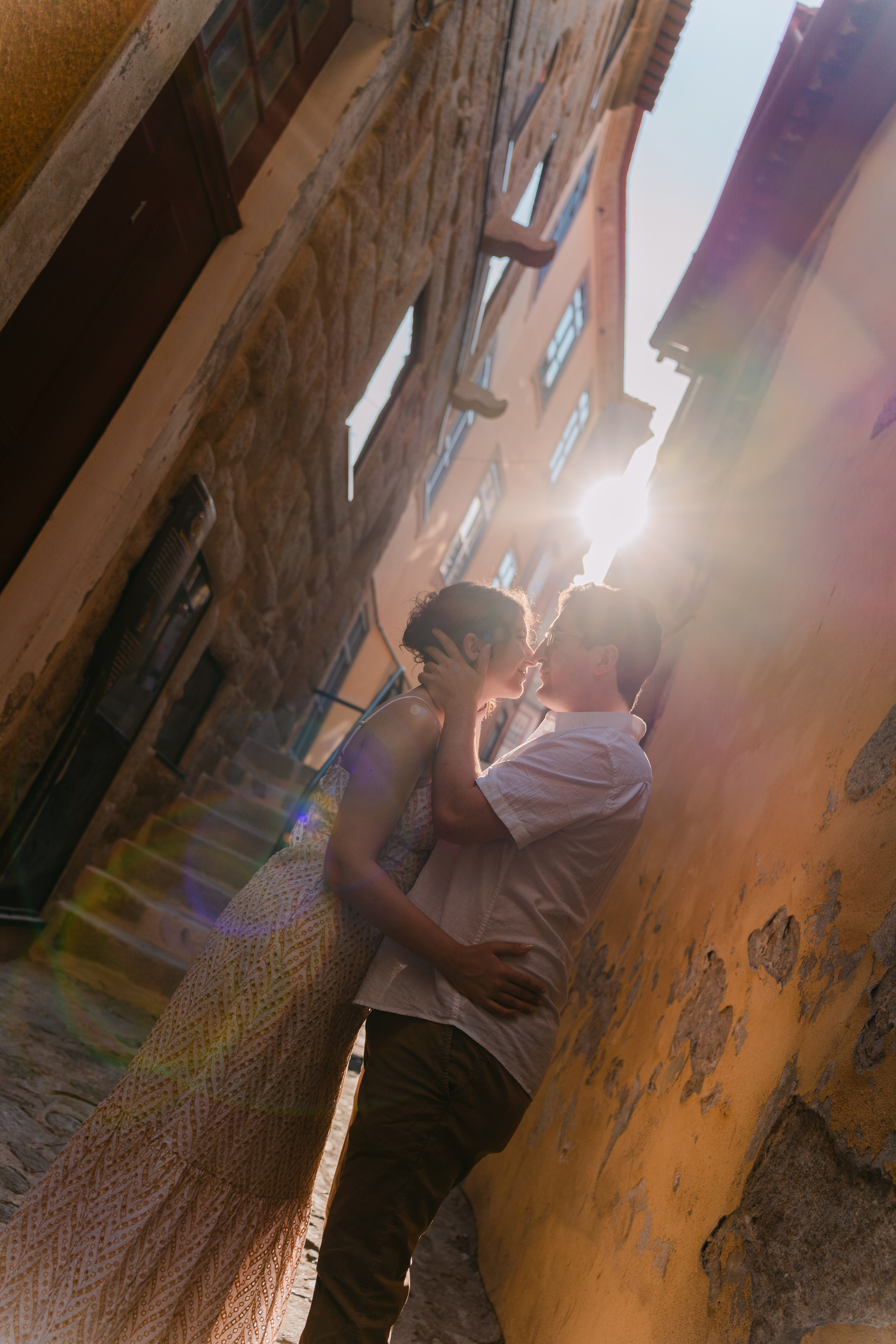 Wedding proposal at Senhor da Pedra. Fotógrafo de casamentos e ensaios para casais em Porto