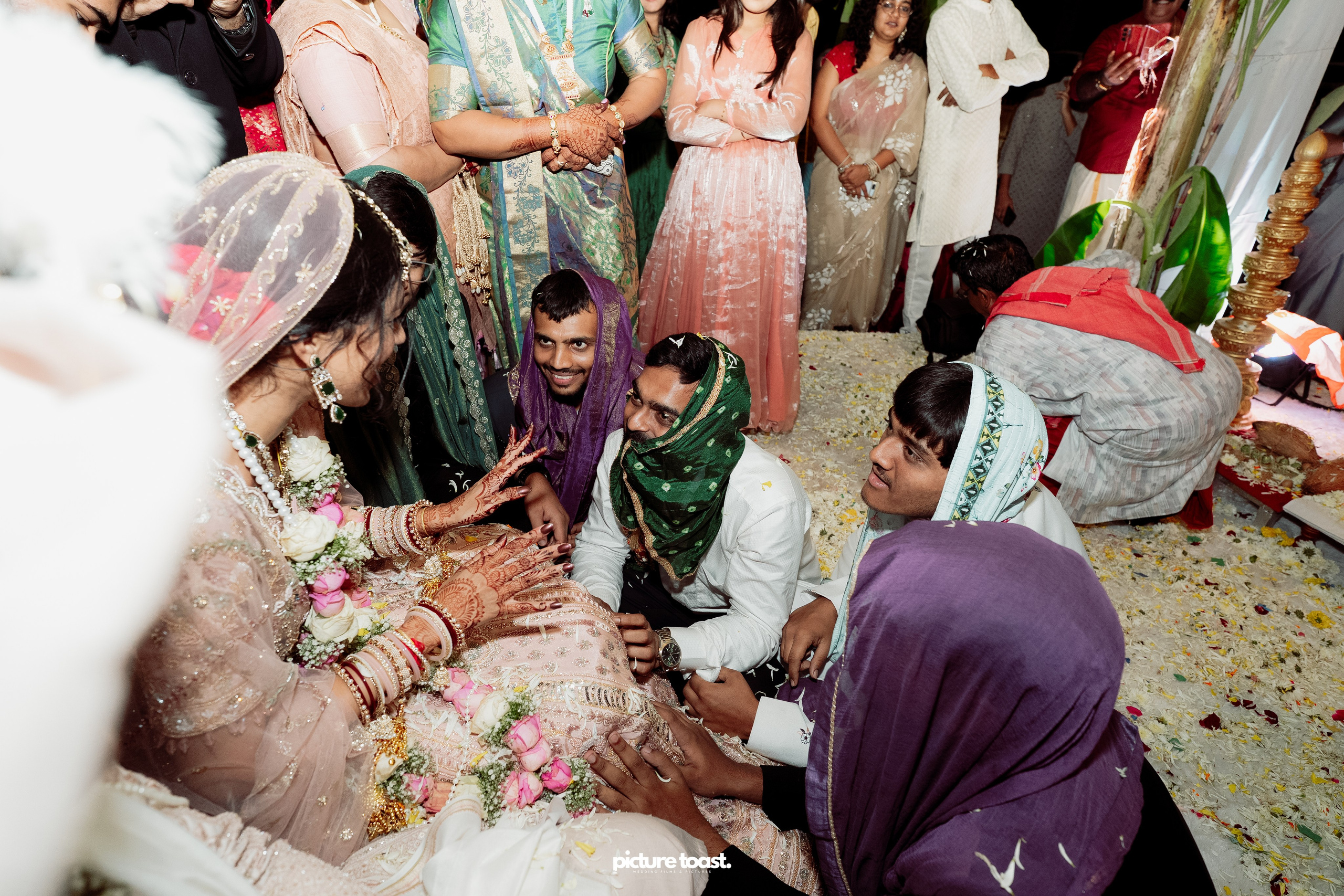 Gujarathi Wedding! Ft. Sahil & Thanima. Fine art Wedding Photographers in India & Canada