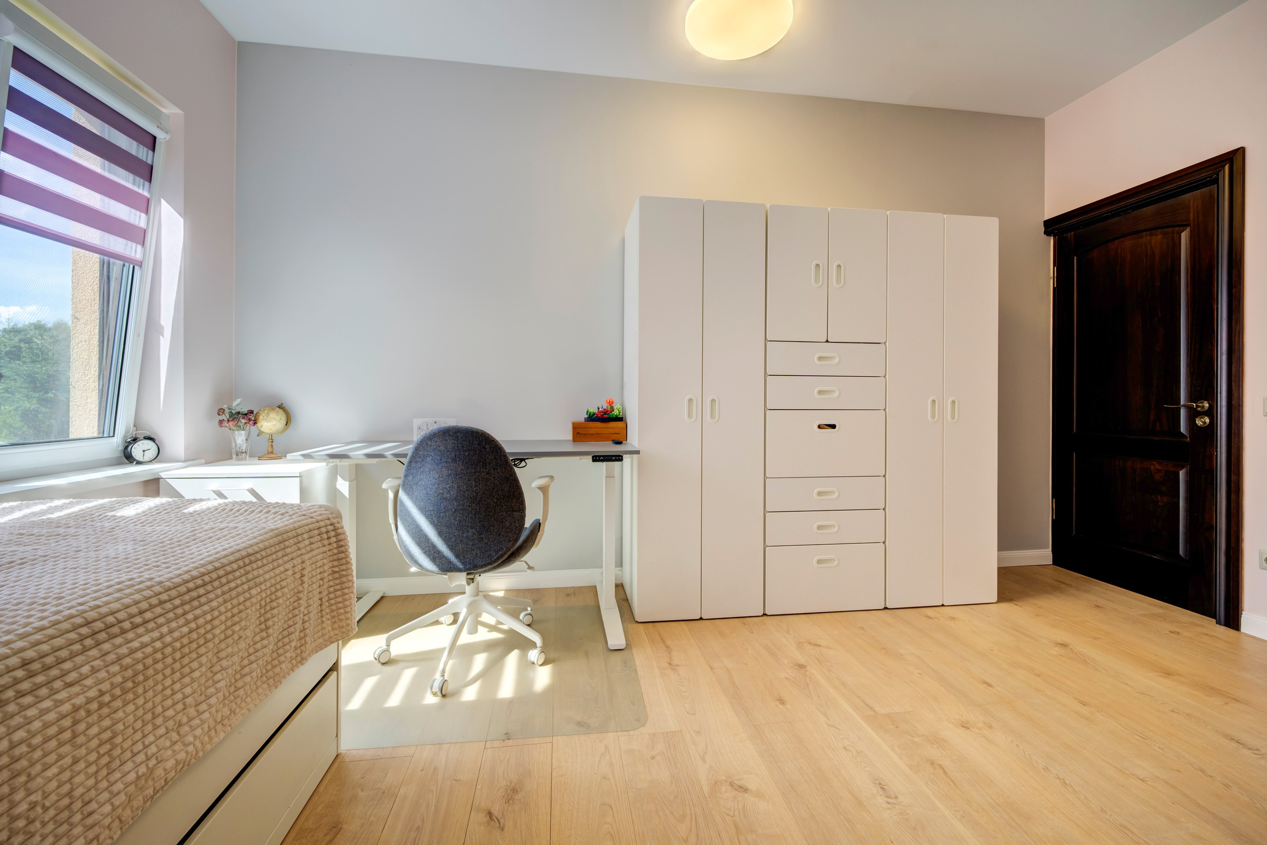 Č. Milošo g. Zujūnai, Vilnius. Elina Sapiega fotografė Vilniuje