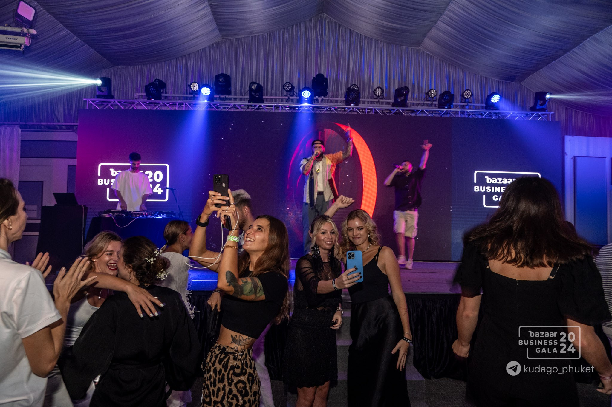 Bazaar Business Gala (Часть 1) | Фоторепортаж | Афиша | DAVAYSXODIM.com PHUKET. АФИША|ФОТОРЕПОРТАЖИ|ИВЕНТЫ|ПХУКЕТ