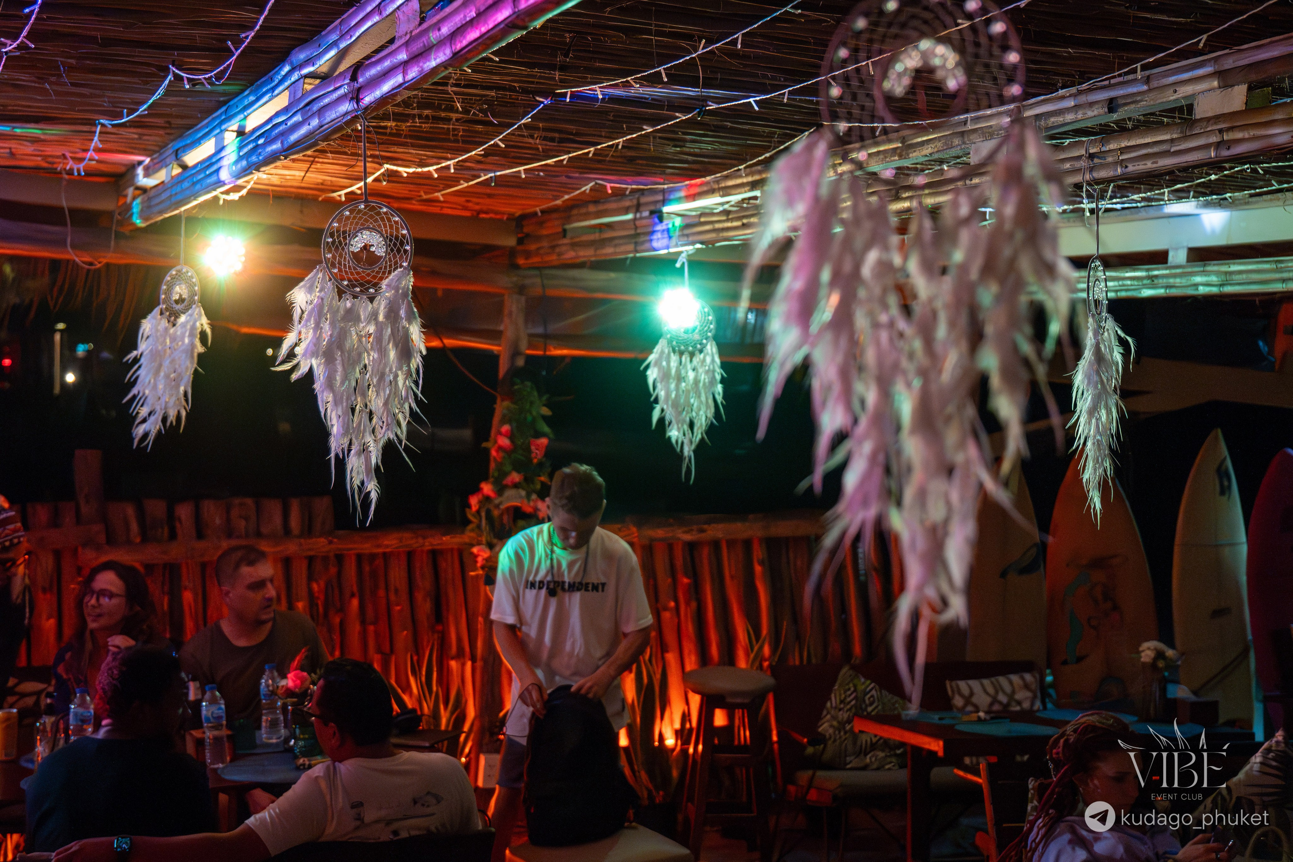 Вечеринка Boho Vibe | Фоторепортаж | Афиша | DAVAYSXODIM.com PHUKET. АФИША|ФОТОРЕПОРТАЖИ|ИВЕНТЫ|ПХУКЕТ