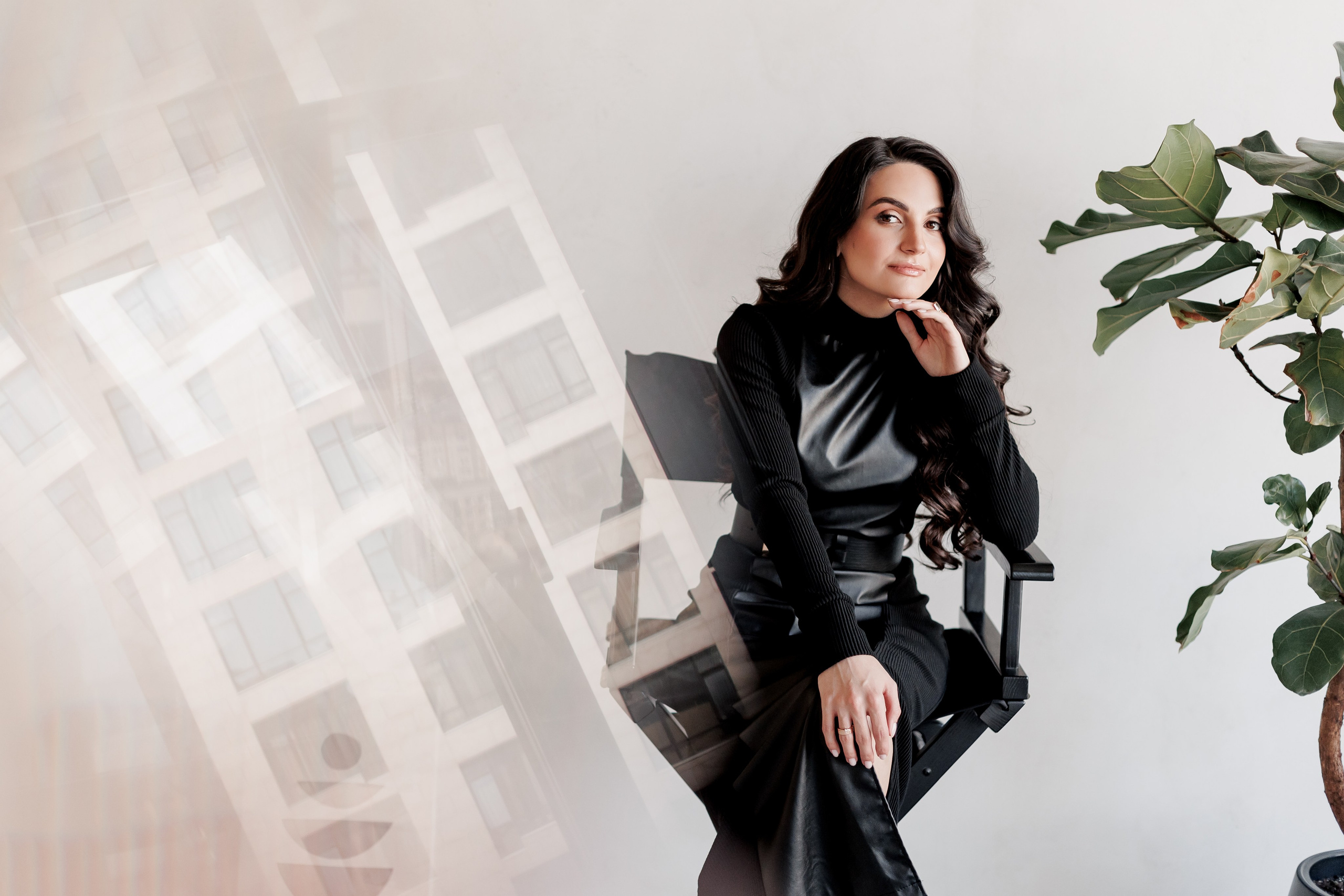 Gretta. Wedding and Family Photograph