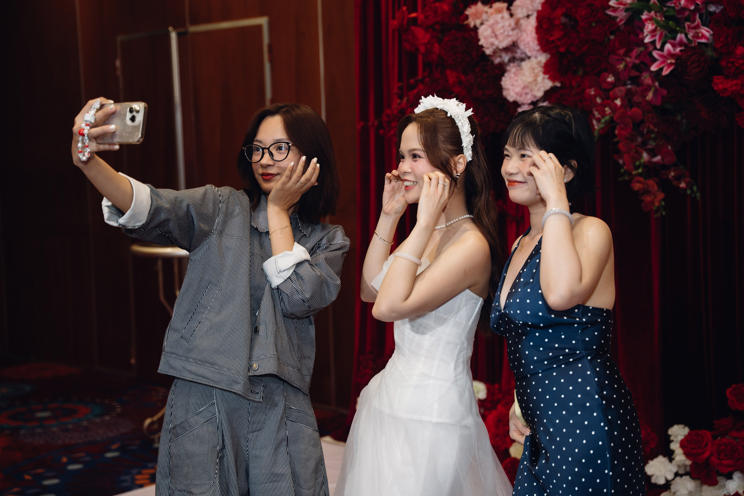 Zhang + Dinh | Photojournalism. BenColor Studio