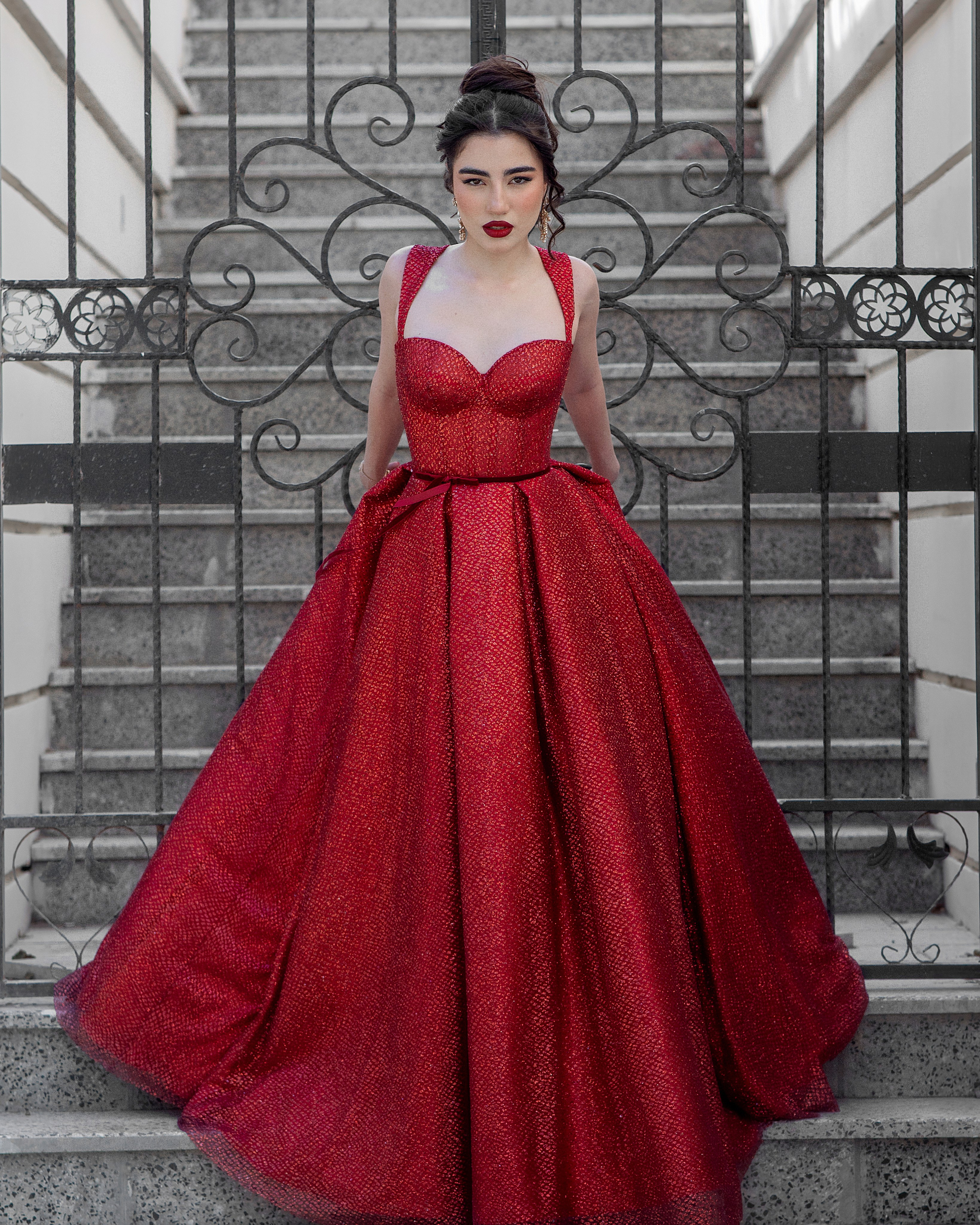 Flaming Red Glamour. Fotograf Baku