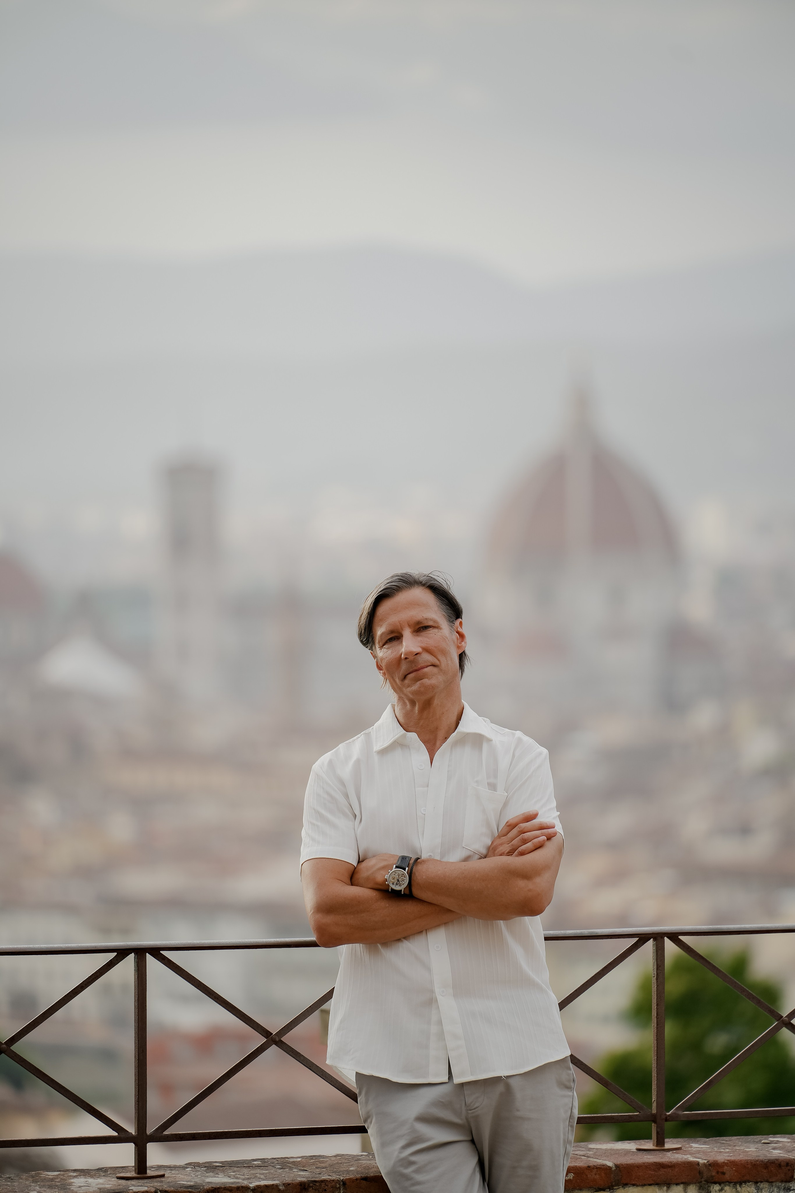 Family Photoshoot. Wedding Photographer in Italy