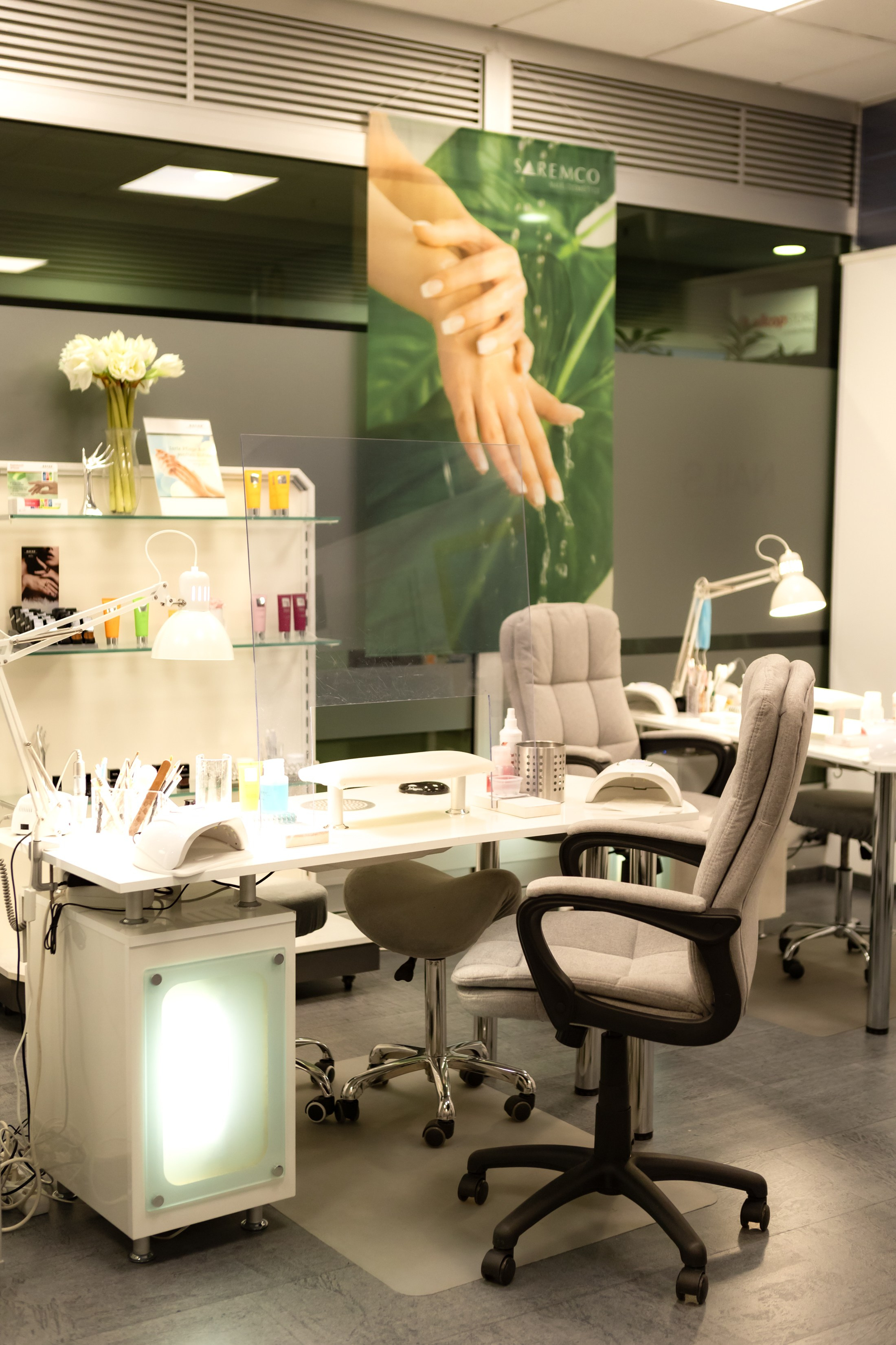 Nail & Beauty Lounge - by Ruslana. Adelya Tomin