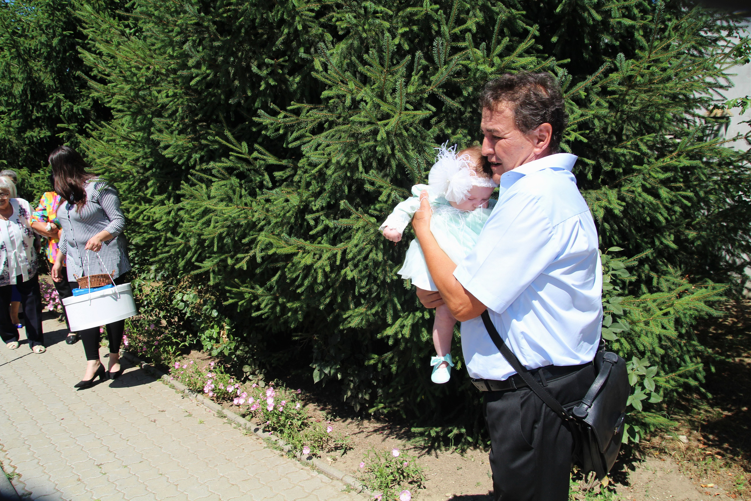 BYZO MEDIA. PETRU BYZO - family and children photographer in ROMANIA