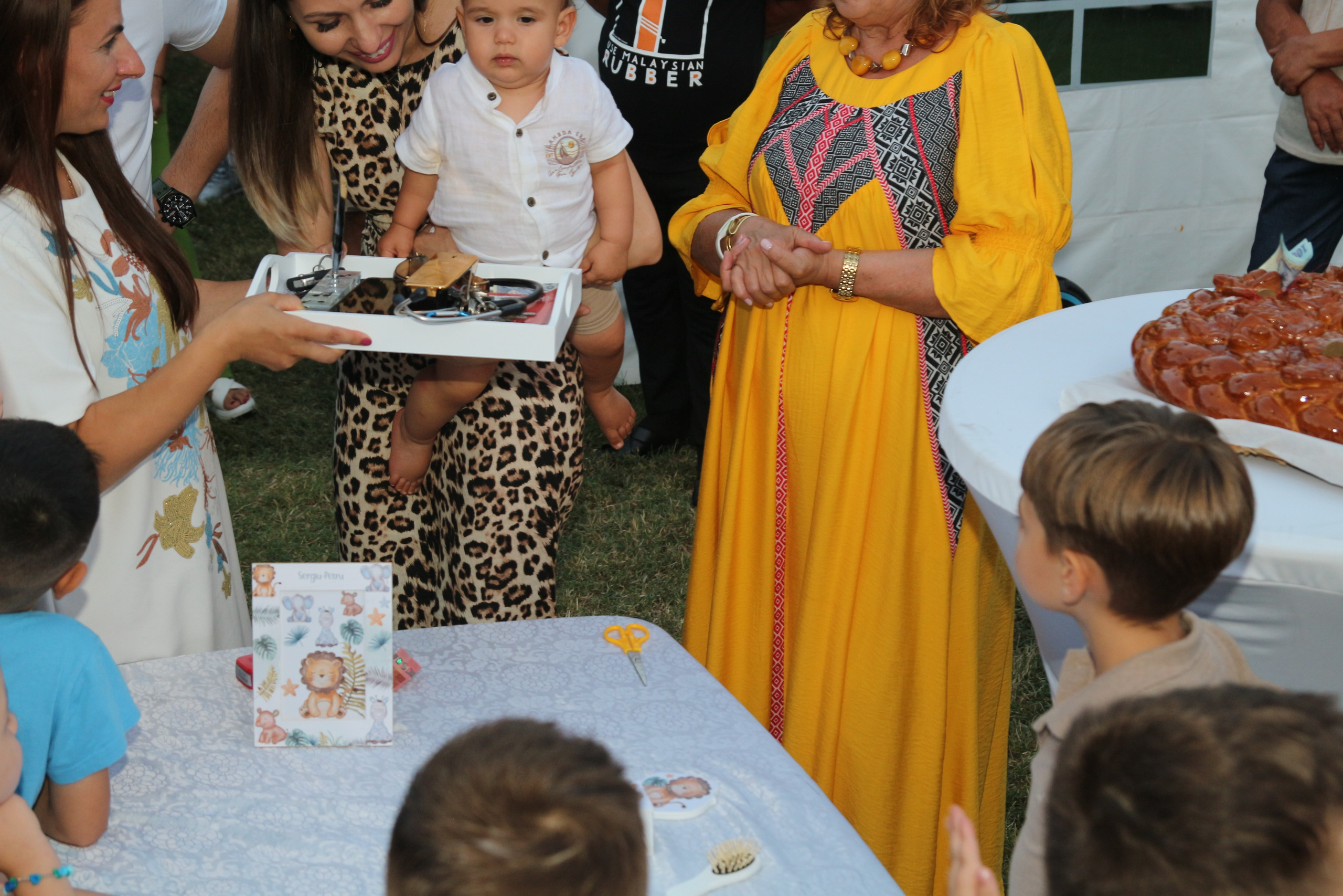 BYZO MEDIA. PETRU BYZO - family and children photographer in ROMANIA