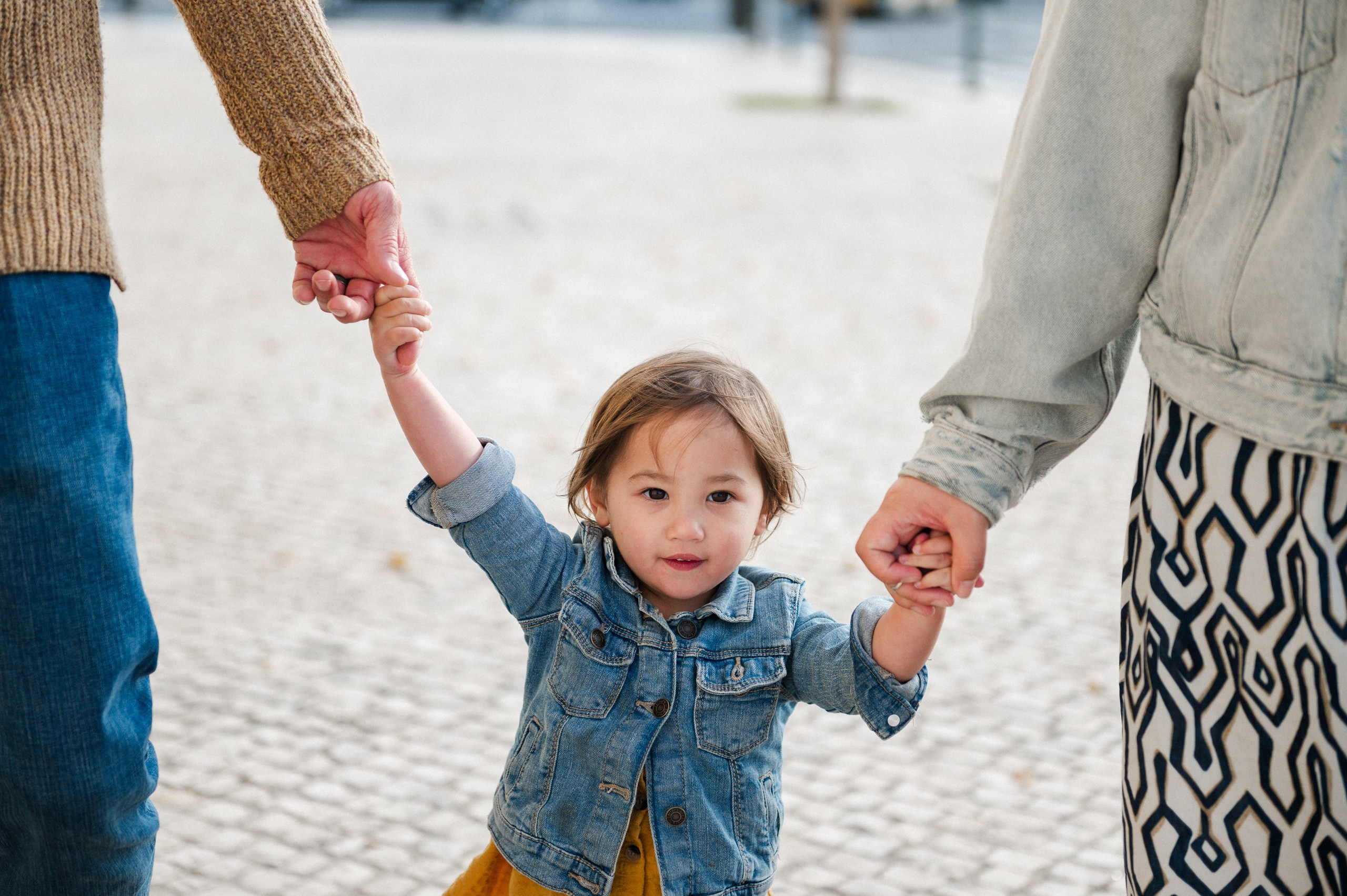family photographer in Lisbon, Lisbon family photoshoot, vacation family photographer Lisbon, family vacation photography Lisbon, professional family photographer Lisbon, family photo session Lisbon, family photos Lisbon Portugal, family portrait photographer Lisbon, Lisbon photographer for tourists, Lisbon holiday photographer, Portugal family photographer, Lisbon vacation photos, traveling family photos Lisbon, family travel memories Lisbon, family trip photo session, photos for families on vacation, photo shoot for families visiting Lisbon, family-friendly photographer Lisbon, kids and parents photo shoot Lisbon, family experience photographer Lisbon