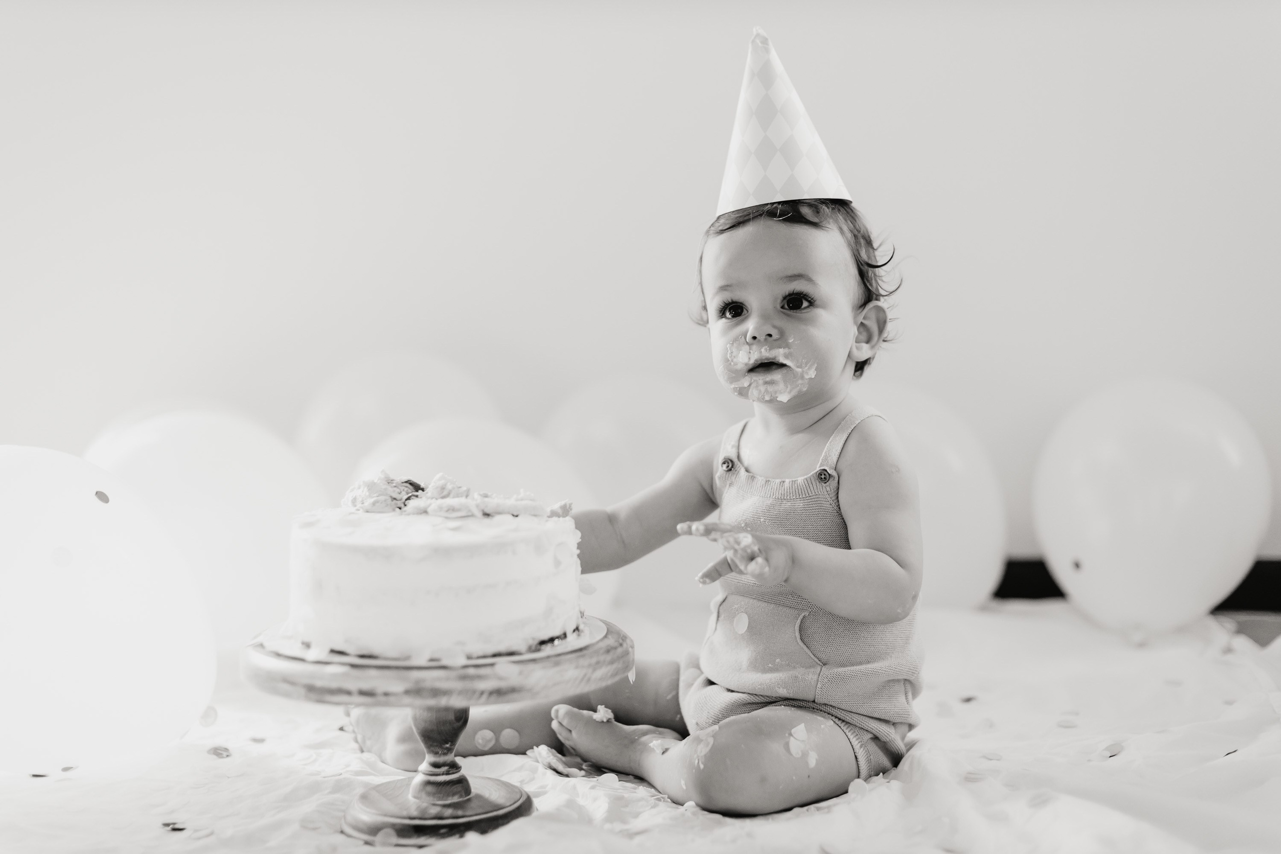 Cake Smash Session. Family and children photographer in Belgrade Milja Ciric