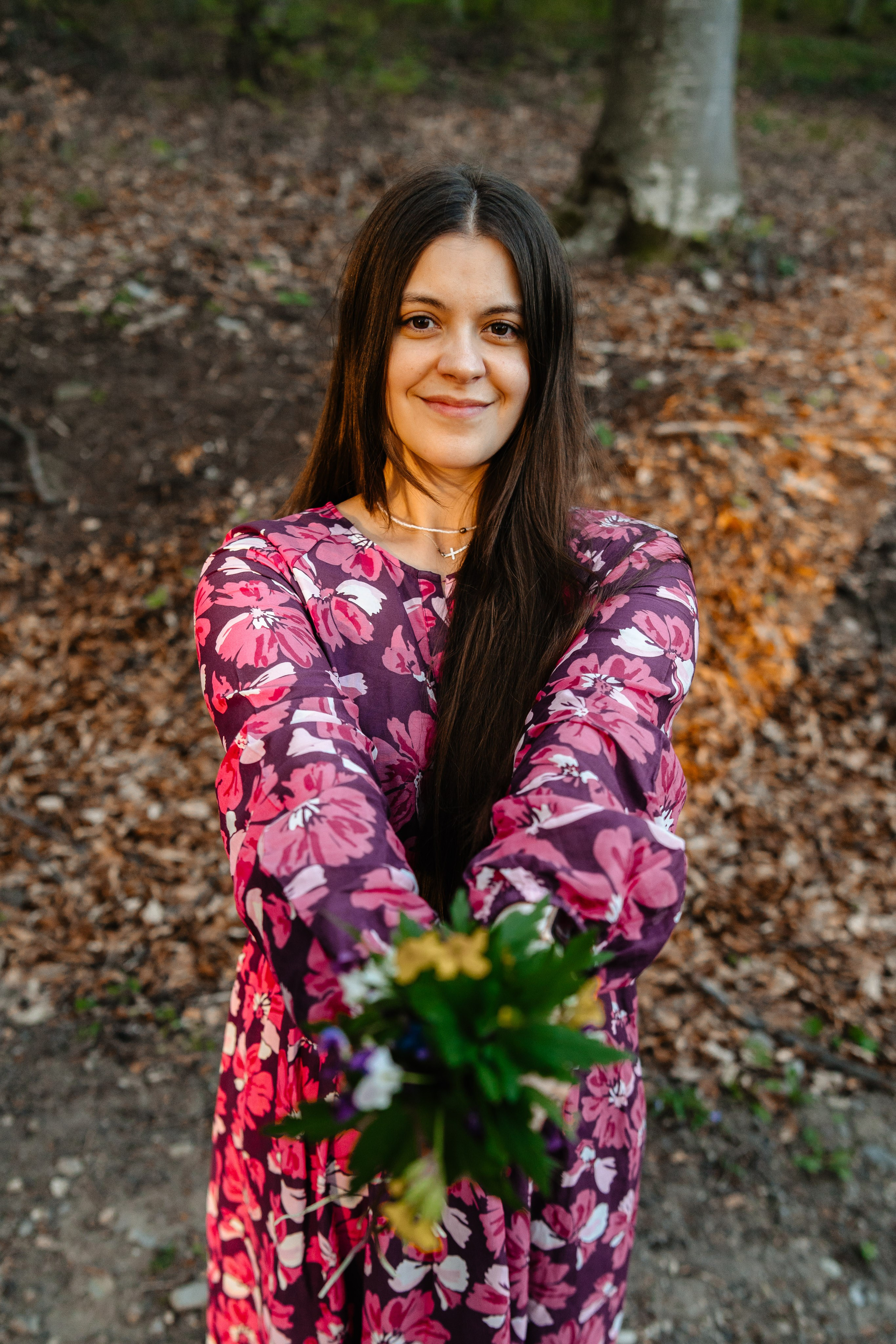 Woods Art | Beatrice Muntean. Foto-Video Nunta Iasi, Suceava, Bucuresti / Disponibilitate 2025 — 2026 — 2027