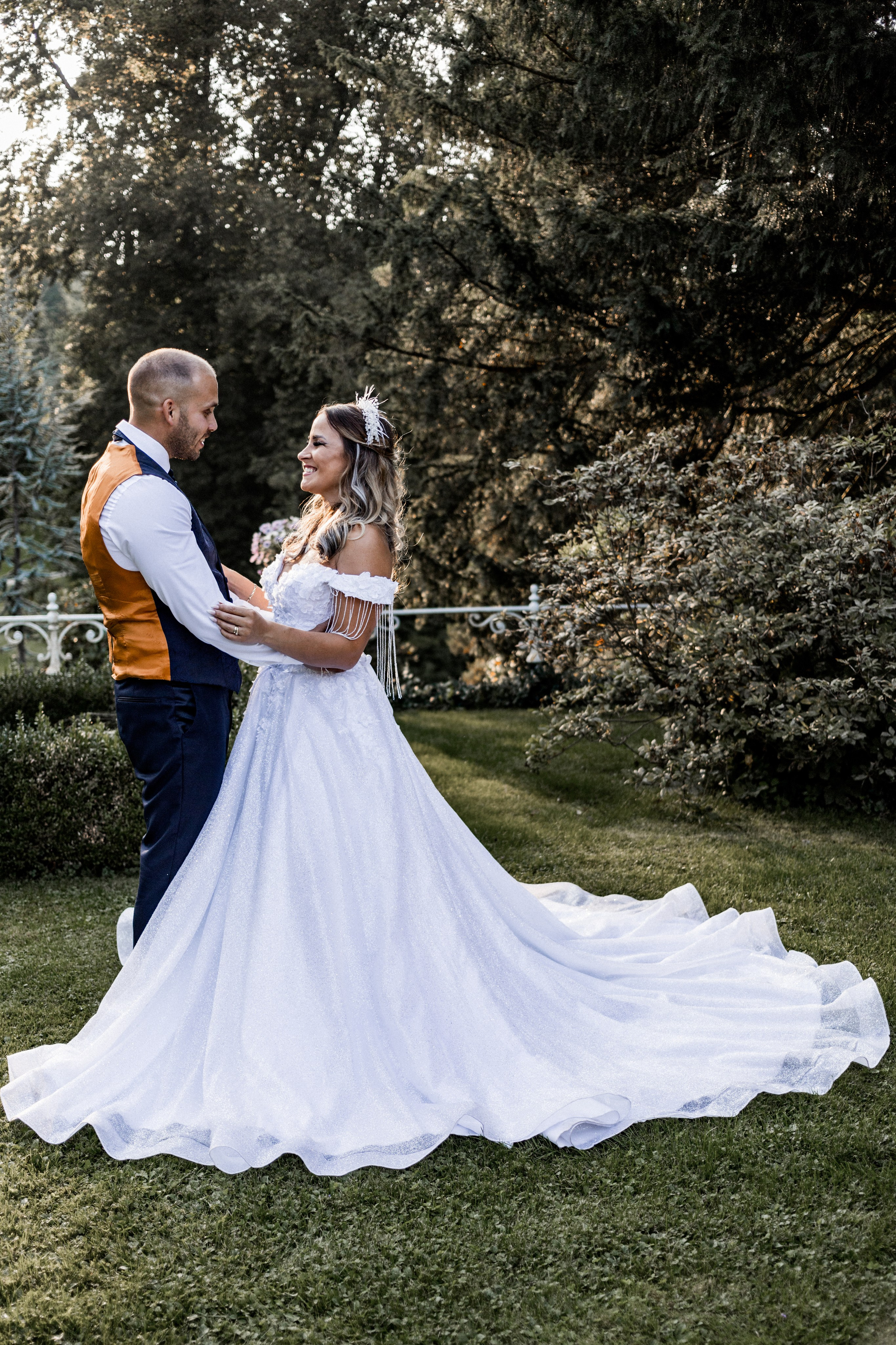 Pavel & Yveta. Svatební fotograf a kameraman v Česku a po celé Evropě — Teplice, Ústí nad Labem, Praha, Drážďany