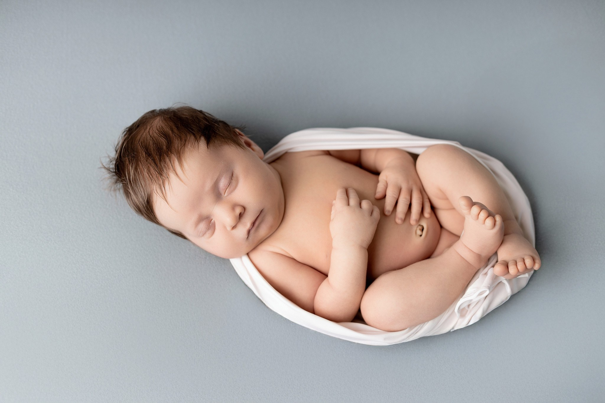 Newborn Classic. Family photographer in Bay Area, California