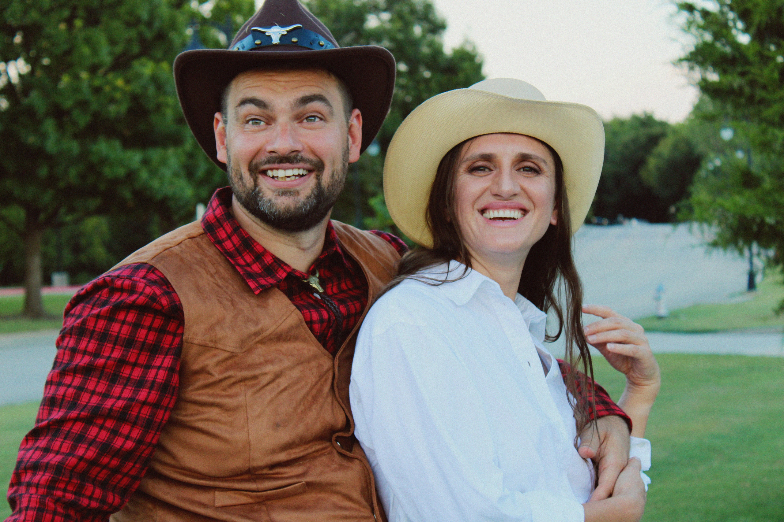 Texas Countryside Family Photoshoot in Cowboy Style. Lana Petrychenko — Portrait & Family Photographer. Valencia, Spain