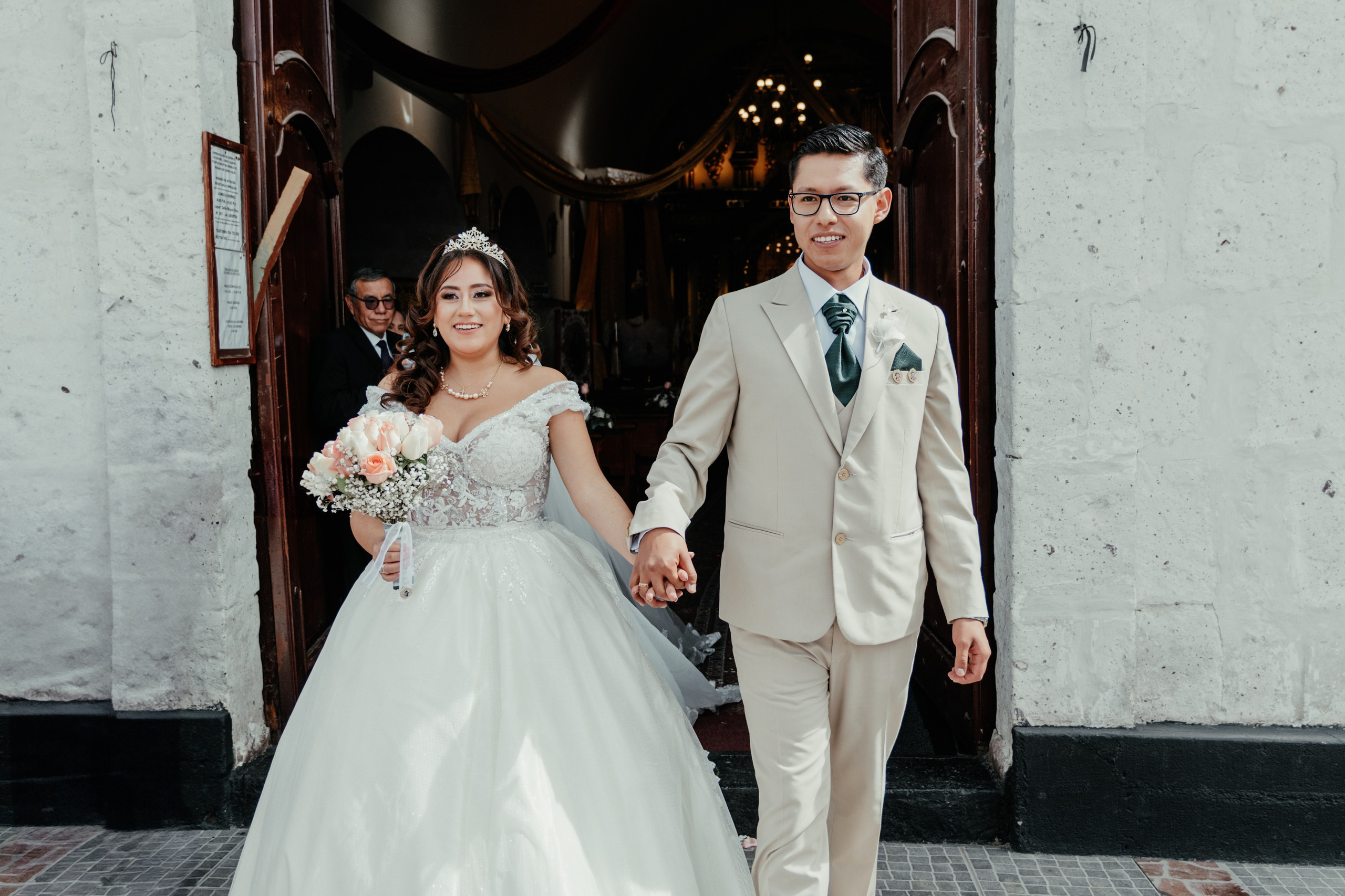 ANGIE + MANUEL BODA RELIGIOSA. Studio KVTA | Fotografía y Video de Bodas en Arequipa
