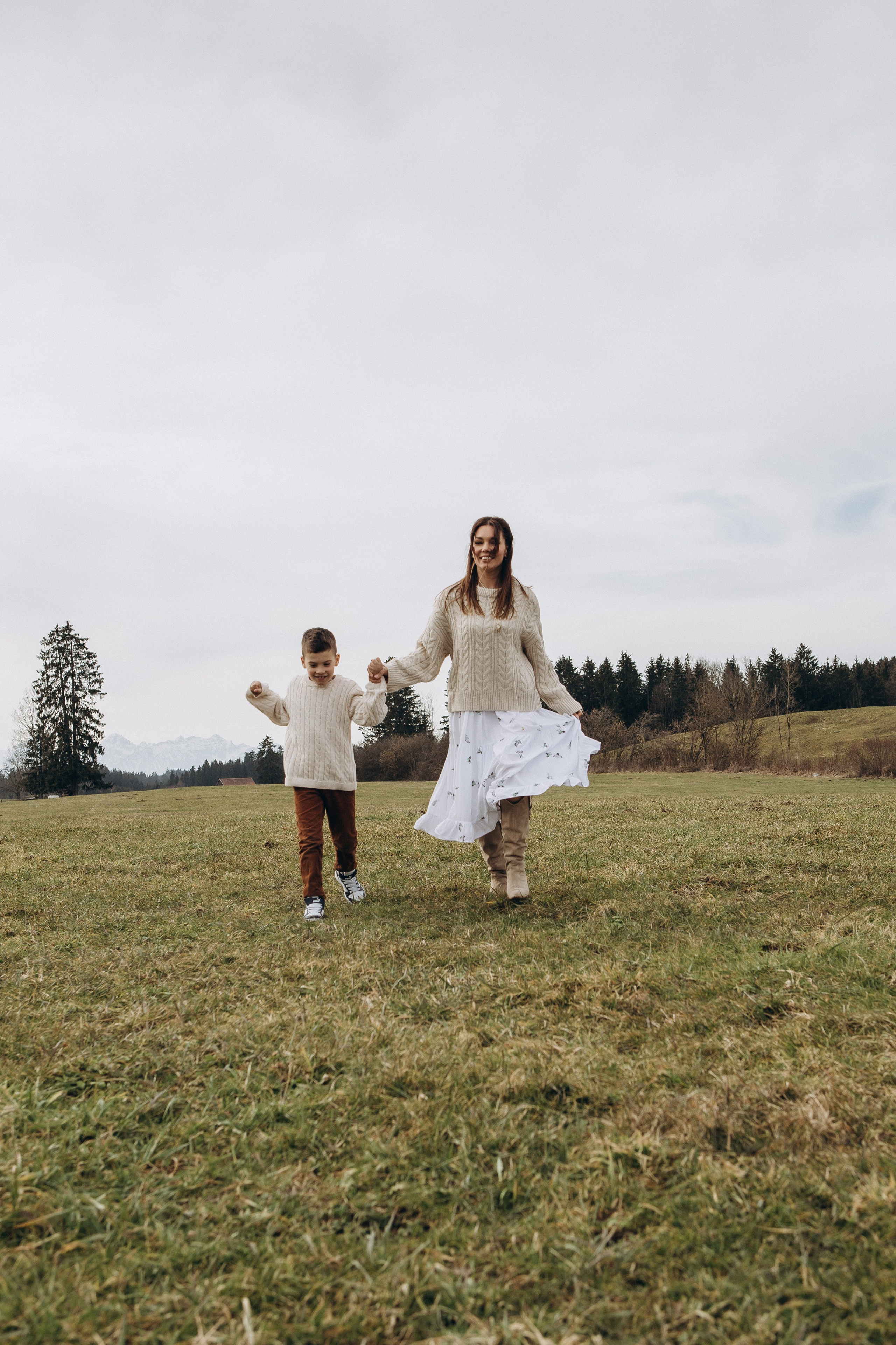 Familie / Kinder. Fotografin Larysa Chepurko| Füssen| Garmisch-Partenkirchen| Weilheim| Schongau| Murnau| München | Hochzeitsfotograf Füssen | Larysa Photo