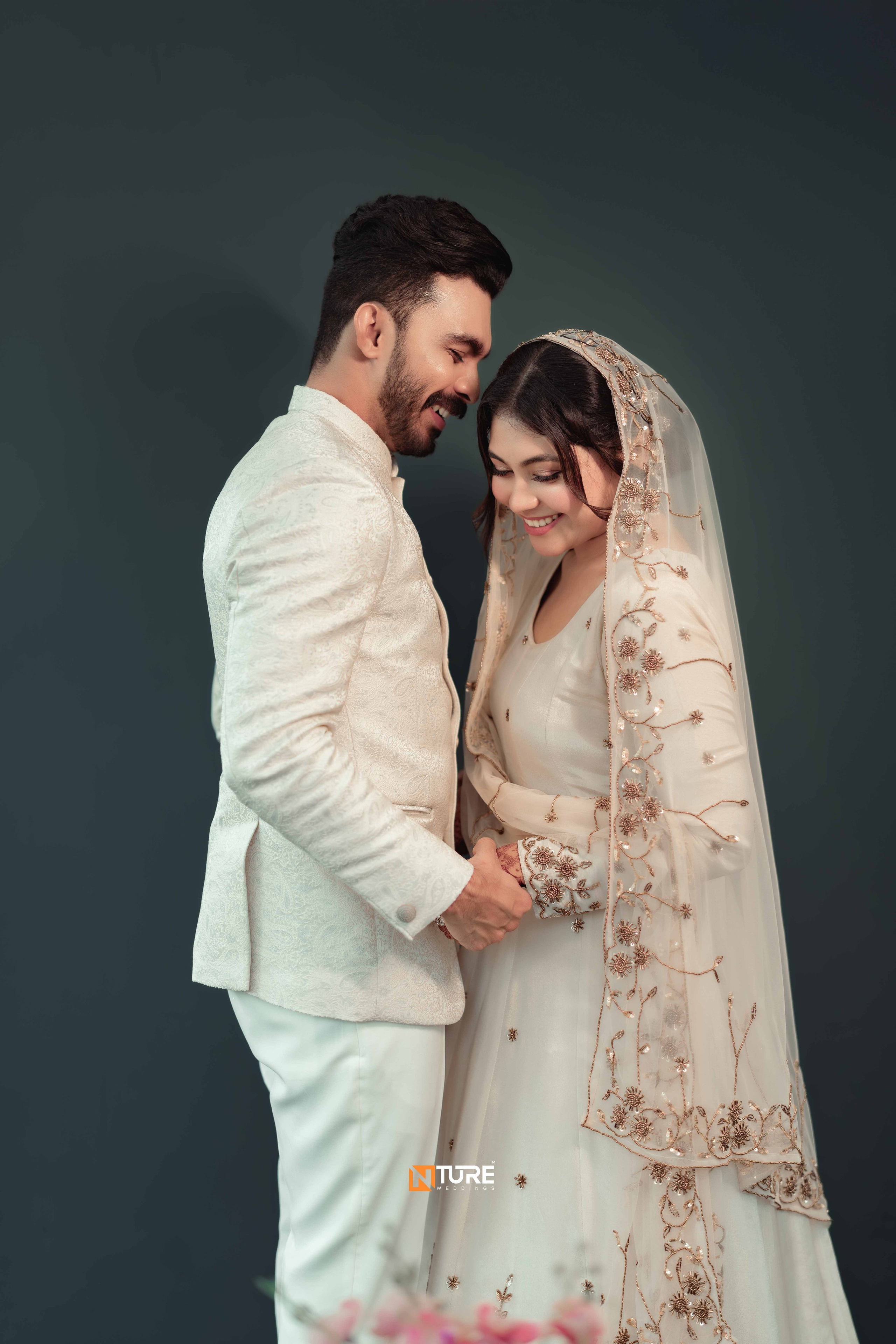 PHOTOS. NTURE WEDDING