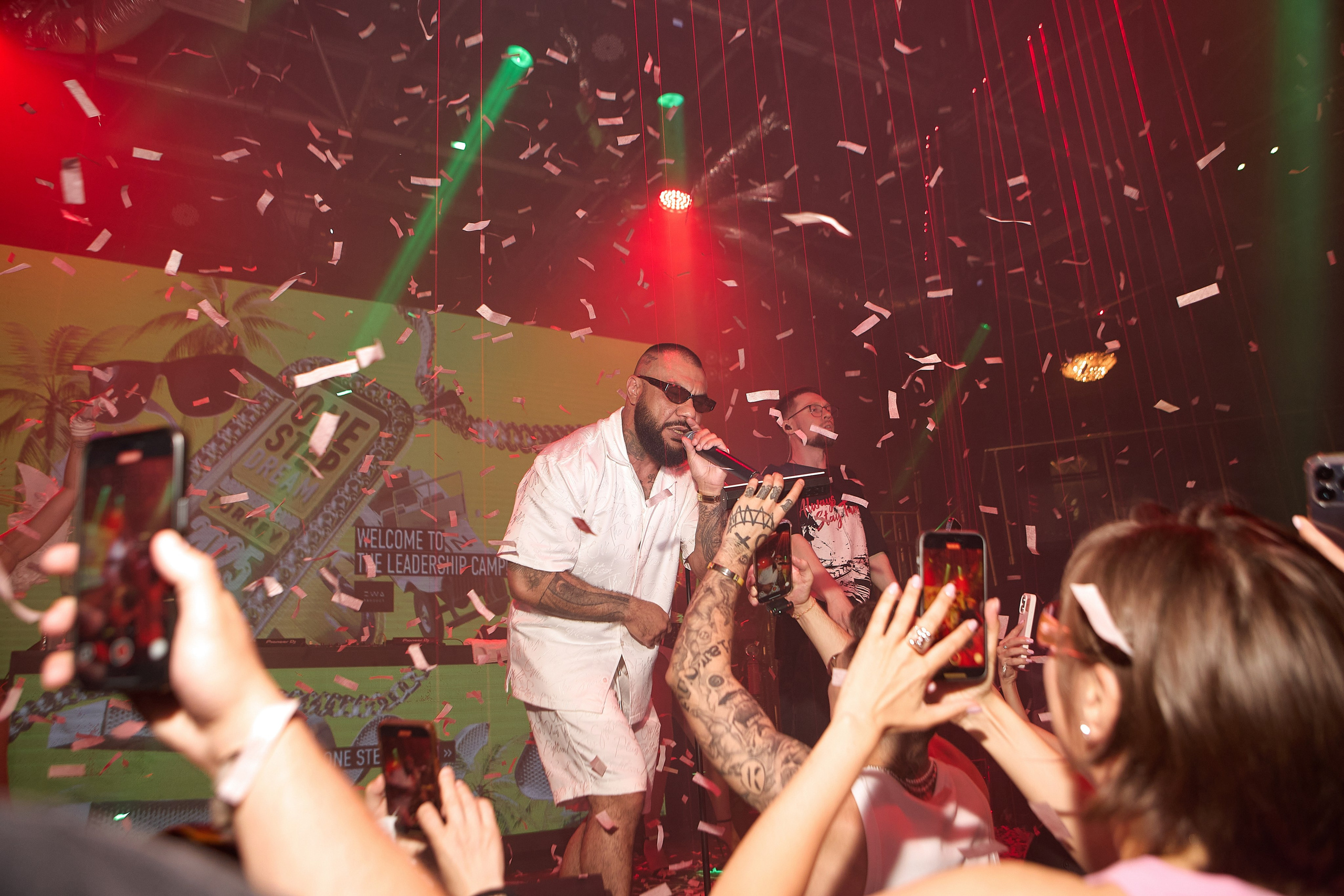 Корпоративы и дни рождения. Свадебный и семейный фотограф Жанна Руденко