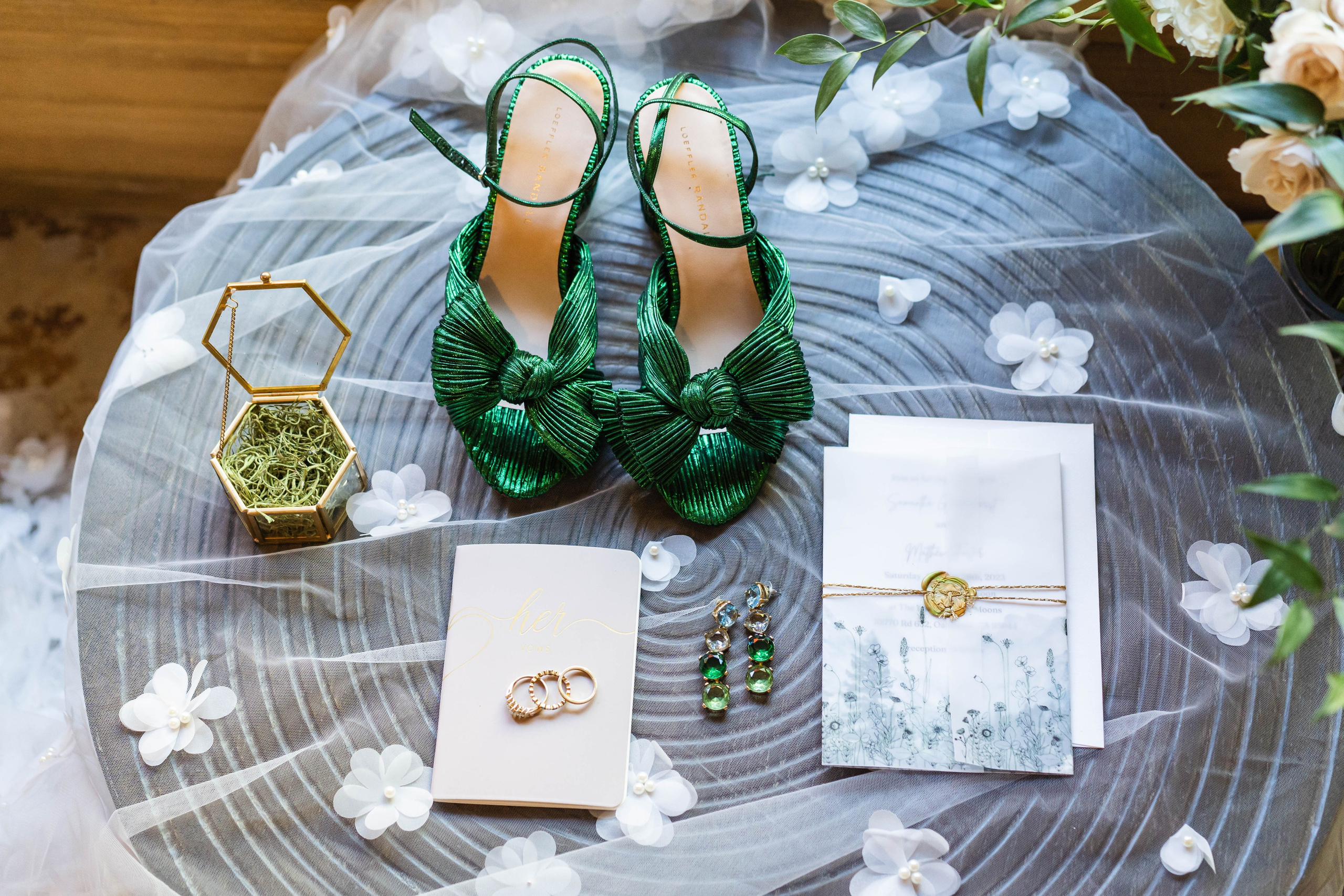 Bridal details photo