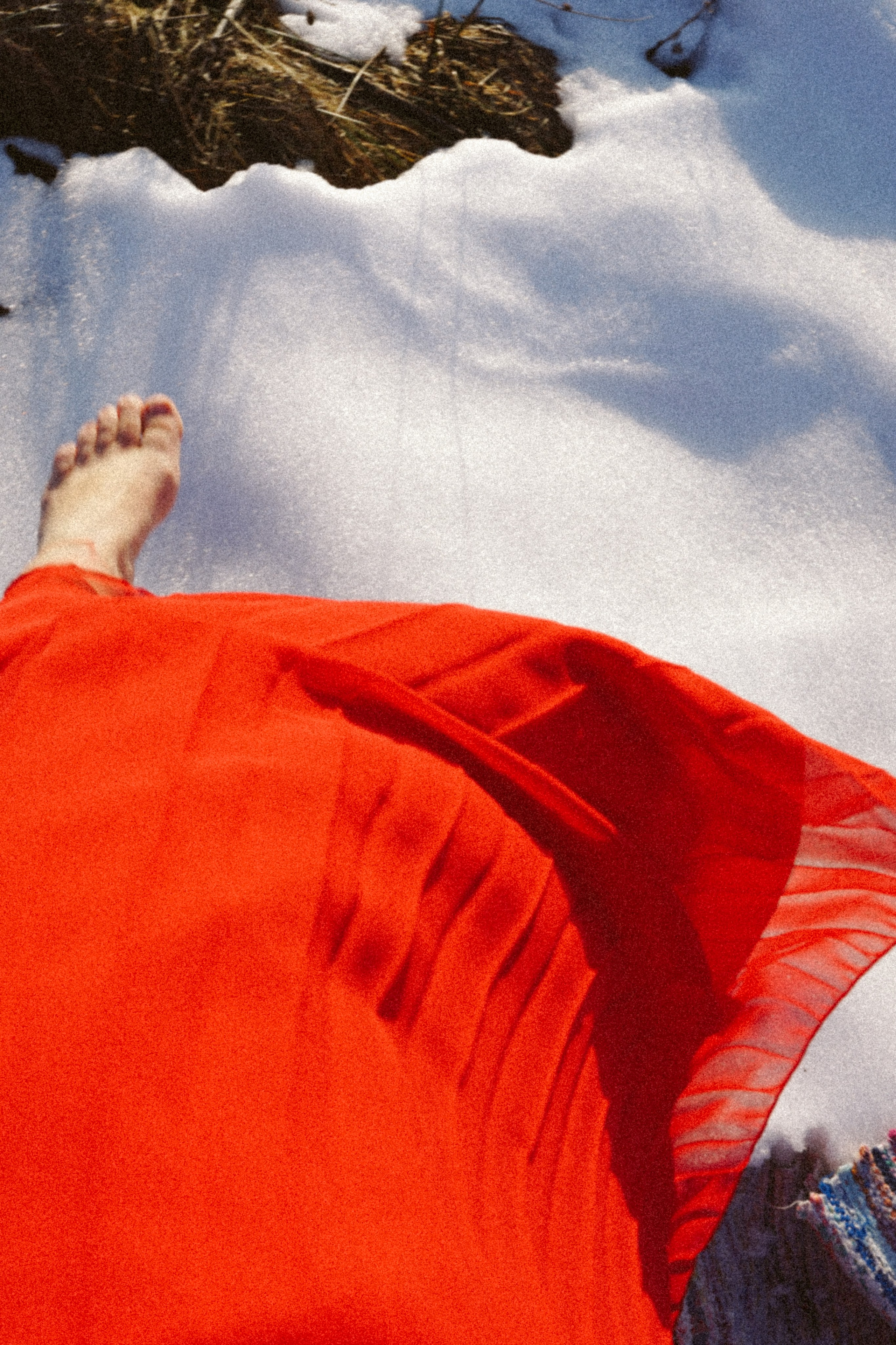 Mărțișorul x Mes Amis: O Poveste de Primăvară | Mădălina Beda. Madalina Beda- Artist vizual, fotograf, doula la nastere, consultant babywearing Brasov si in toata tara