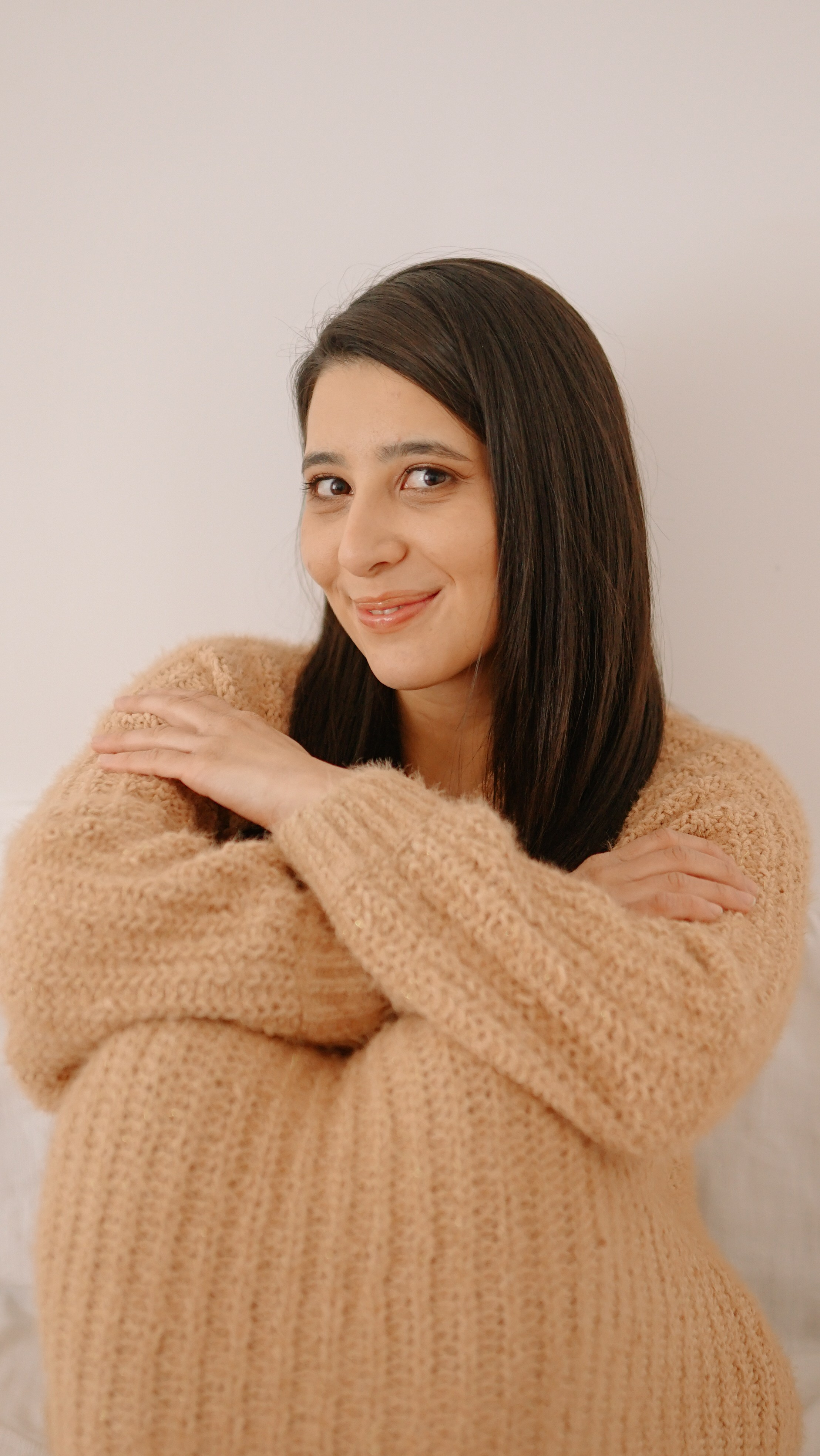 Fotografie de Portret Brașov | Artist Mădălina Beda. Madalina Beda- Artist vizual, fotograf, doula la nastere, consultant babywearing Brasov si in toata tara