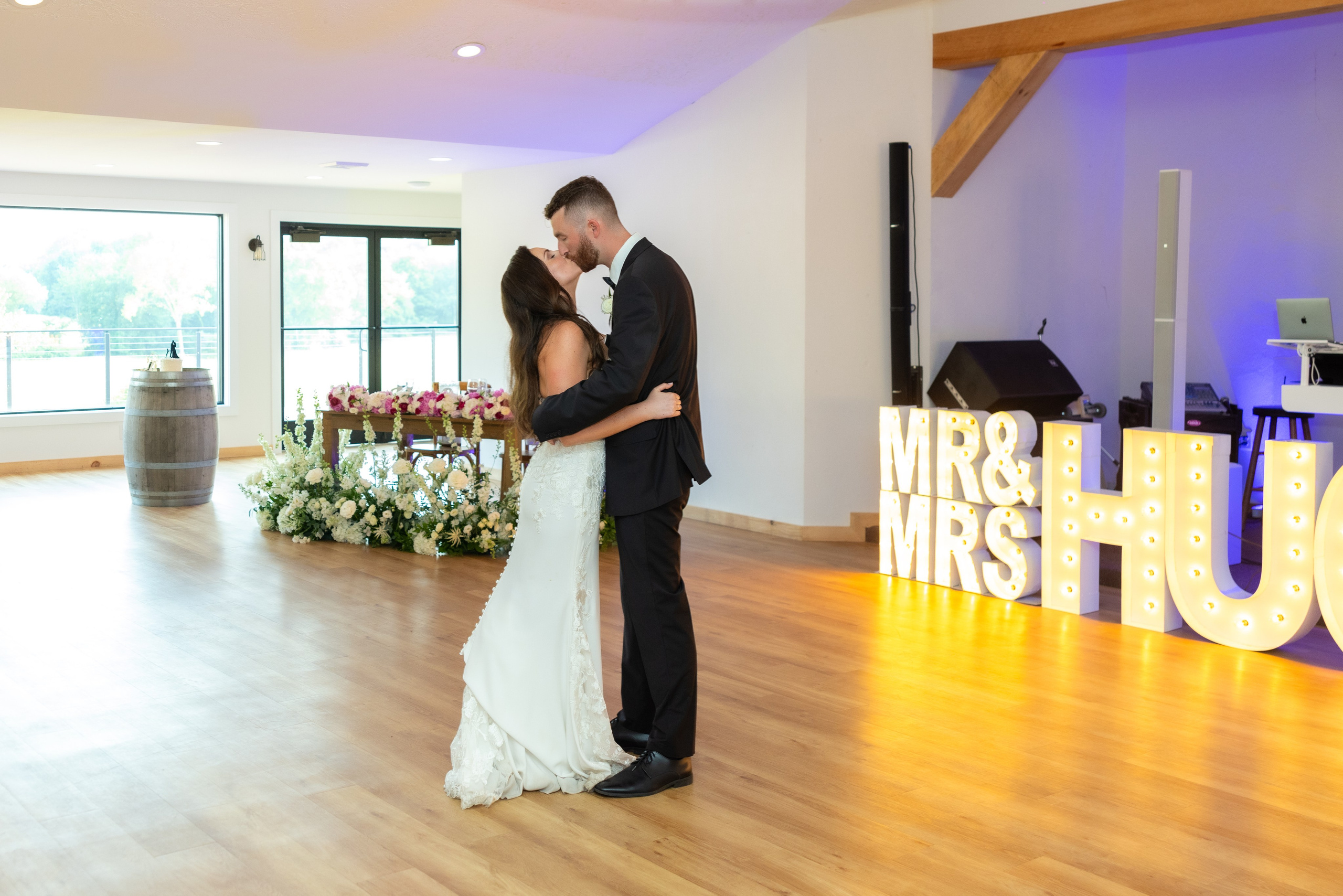 Angelica & Conor. Wedding Photo & Video