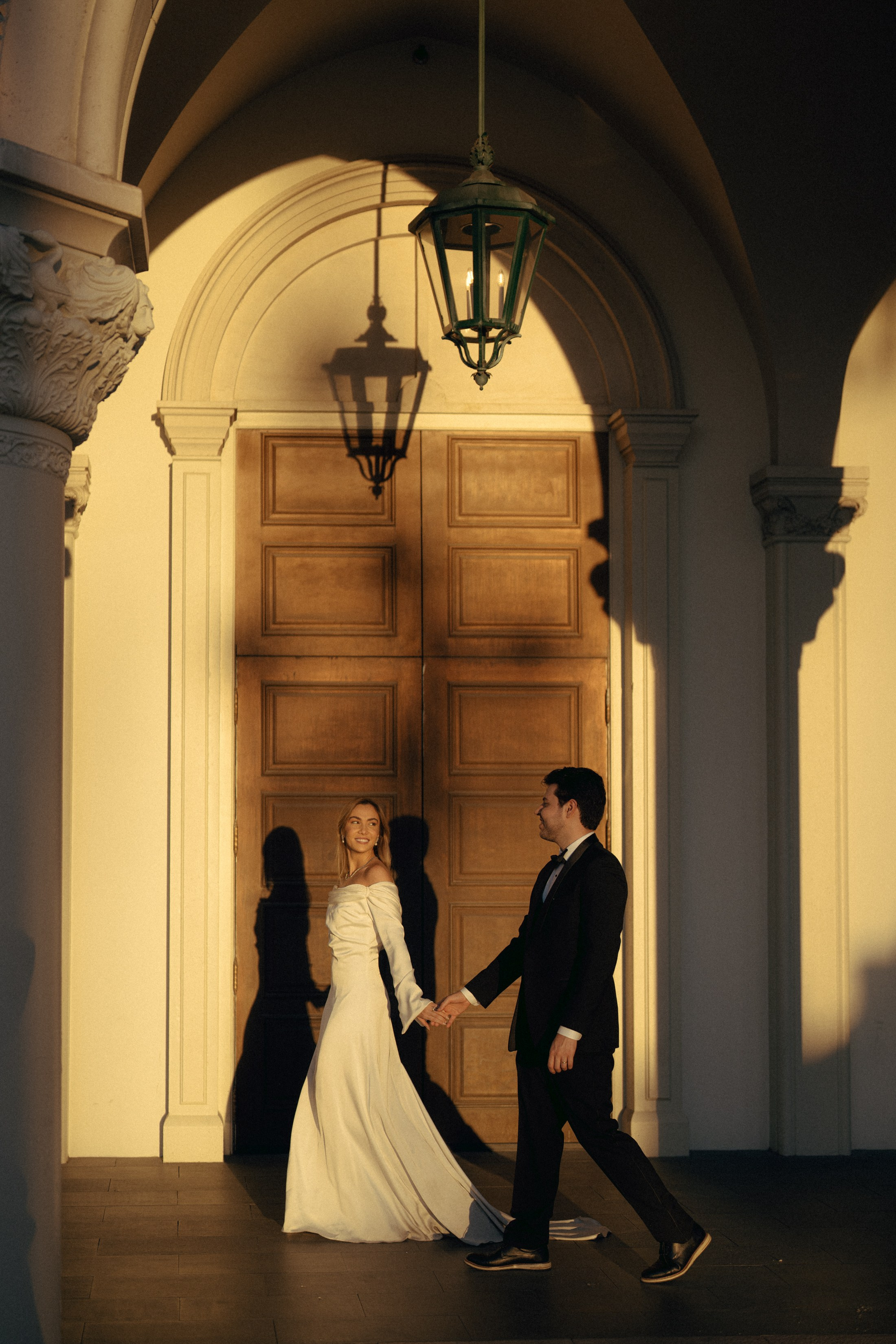 F&M. Wedding & elopement photographer Viktoriya Kravtsov. Las Vegas