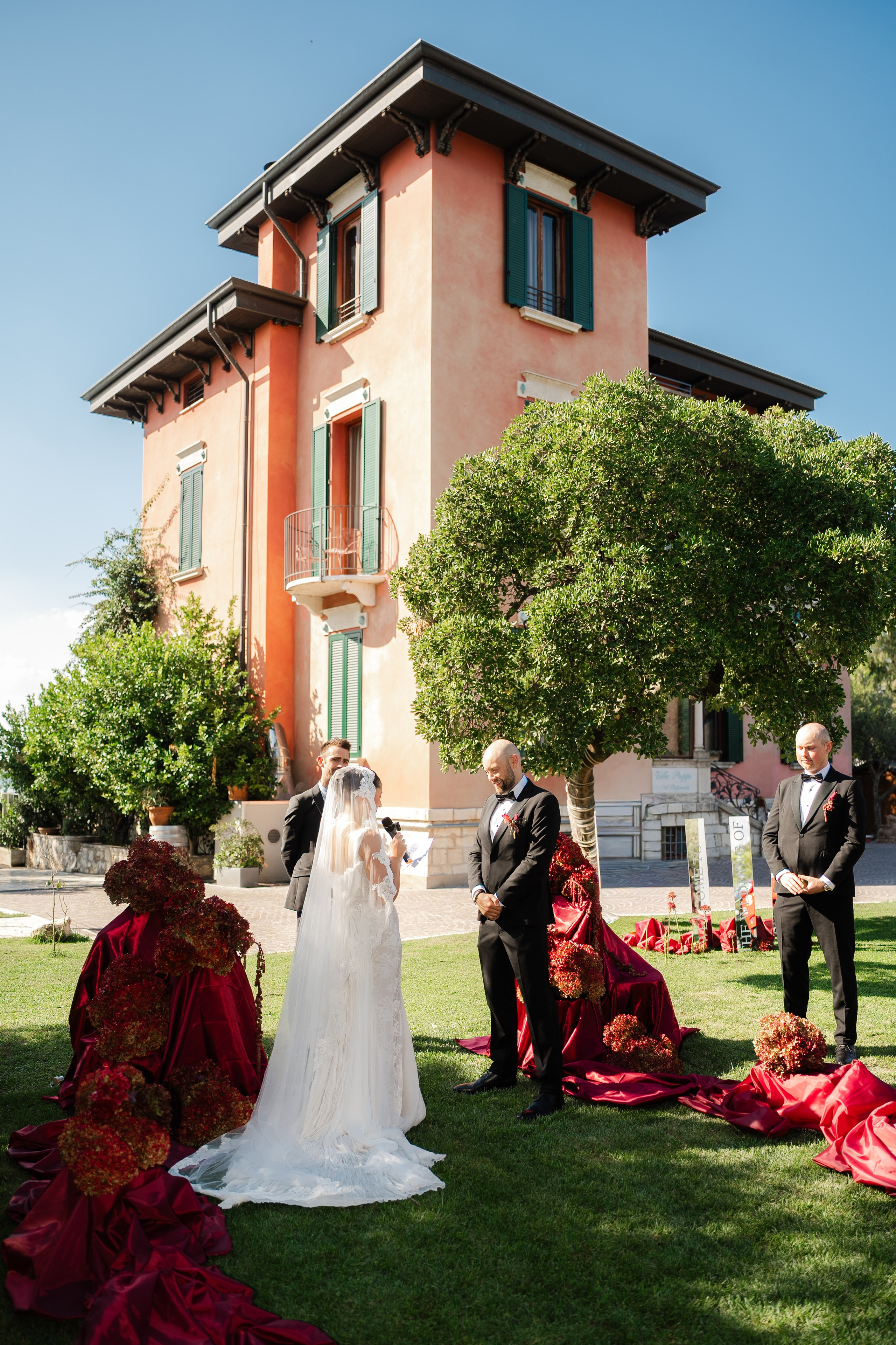 R&J. Alessandra Zanghi | Lake Garda Wedding Planner