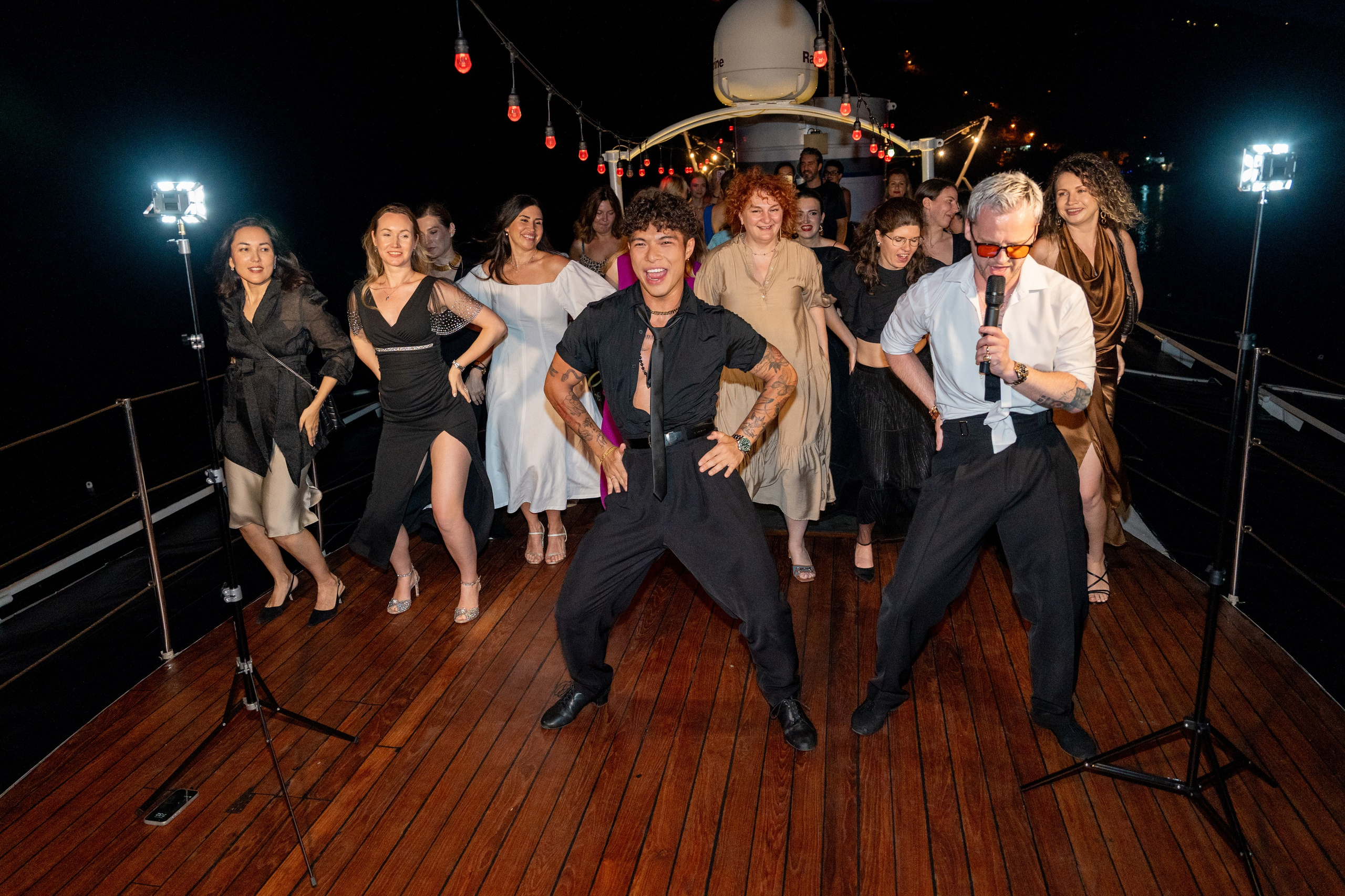 W4W BOAT PARTY. PHOTOGRAPHER IN HONG KONG (WEDDING, FASHION, FAMILY, EVENTS)