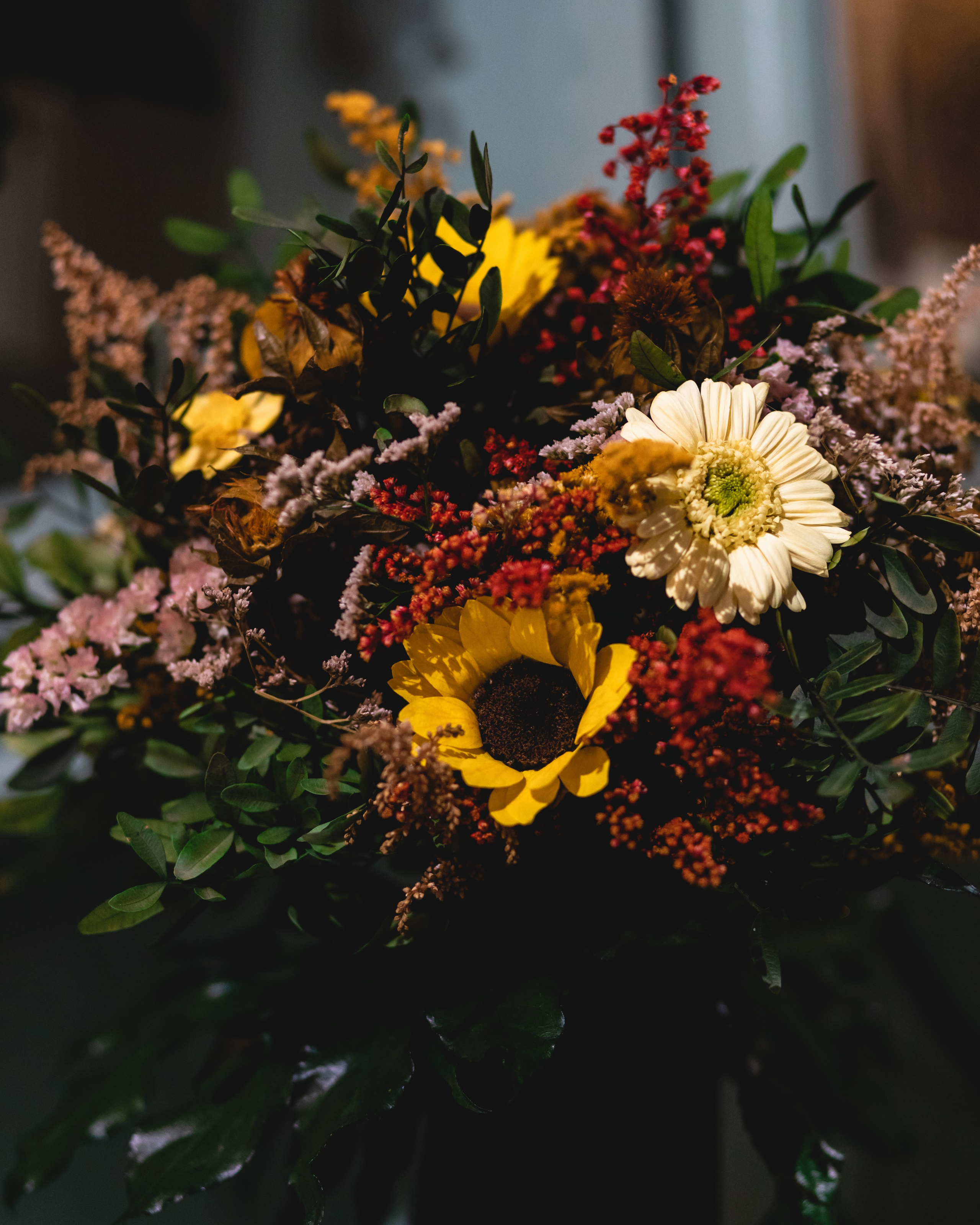 Wow blomster. Professional wedding photographer in Copenhagen, Denmark — Julia Byron