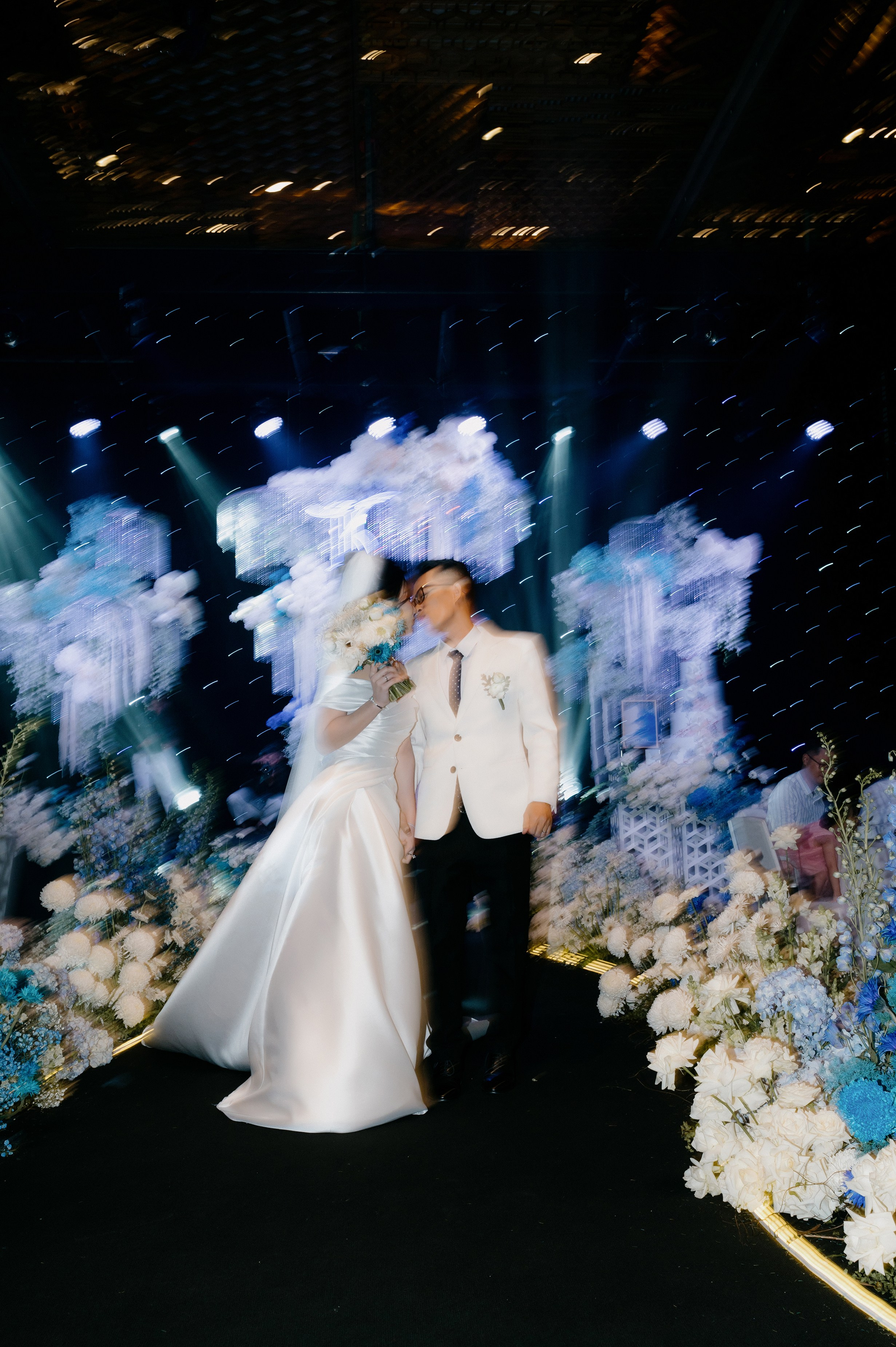 THANH THUÝ & TRỌNG KỶ. Nhiếp ảnh gia đám cưới hàng đầu tại Thành Phố Hồ Chí Minh