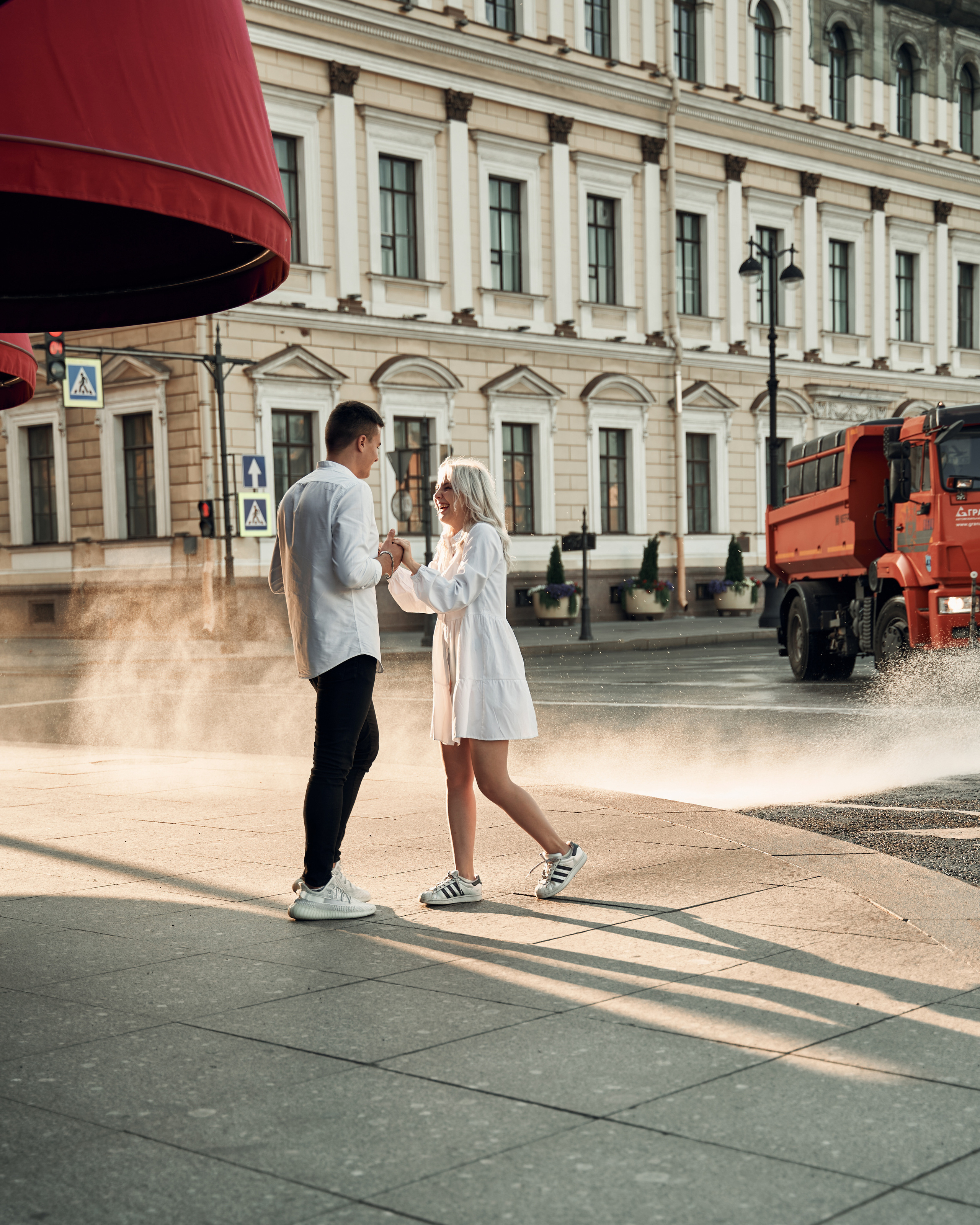 Love story. Ilya, Kat and Peter. Photographer in Barcelona Spain Zhanna Zakharchenko