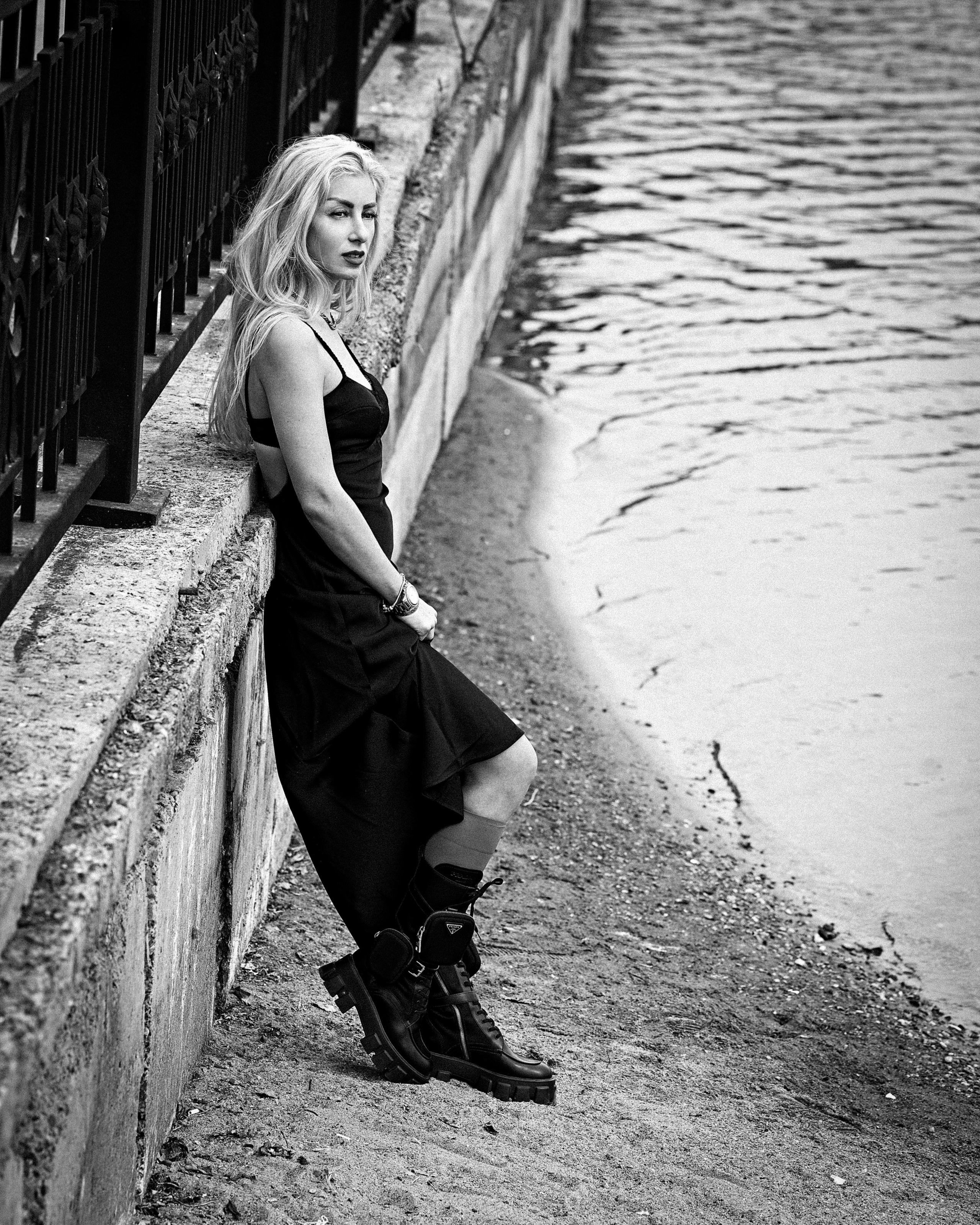 Juliana. Freedom. Wind in my hair. Photographer in Barcelona Spain Zhanna Zakharchenko