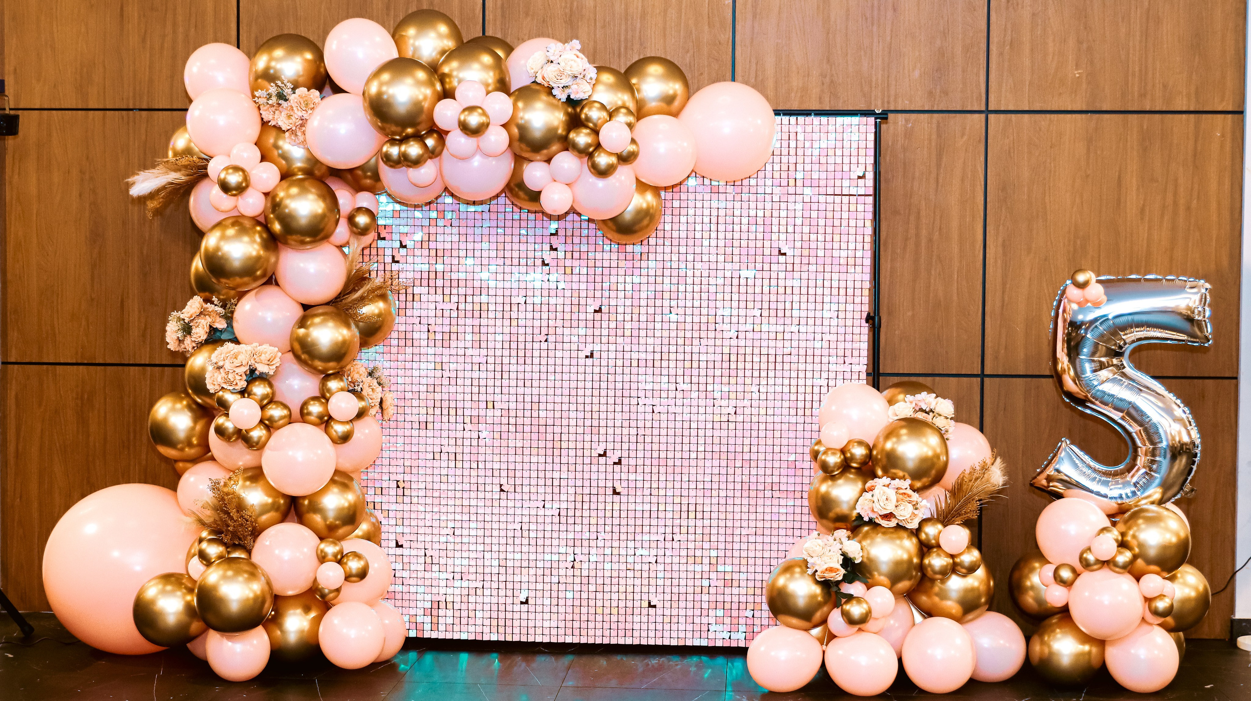 Amayra’s 5th birthday. MHCreative is family-oriented photographer based in SYDNEY