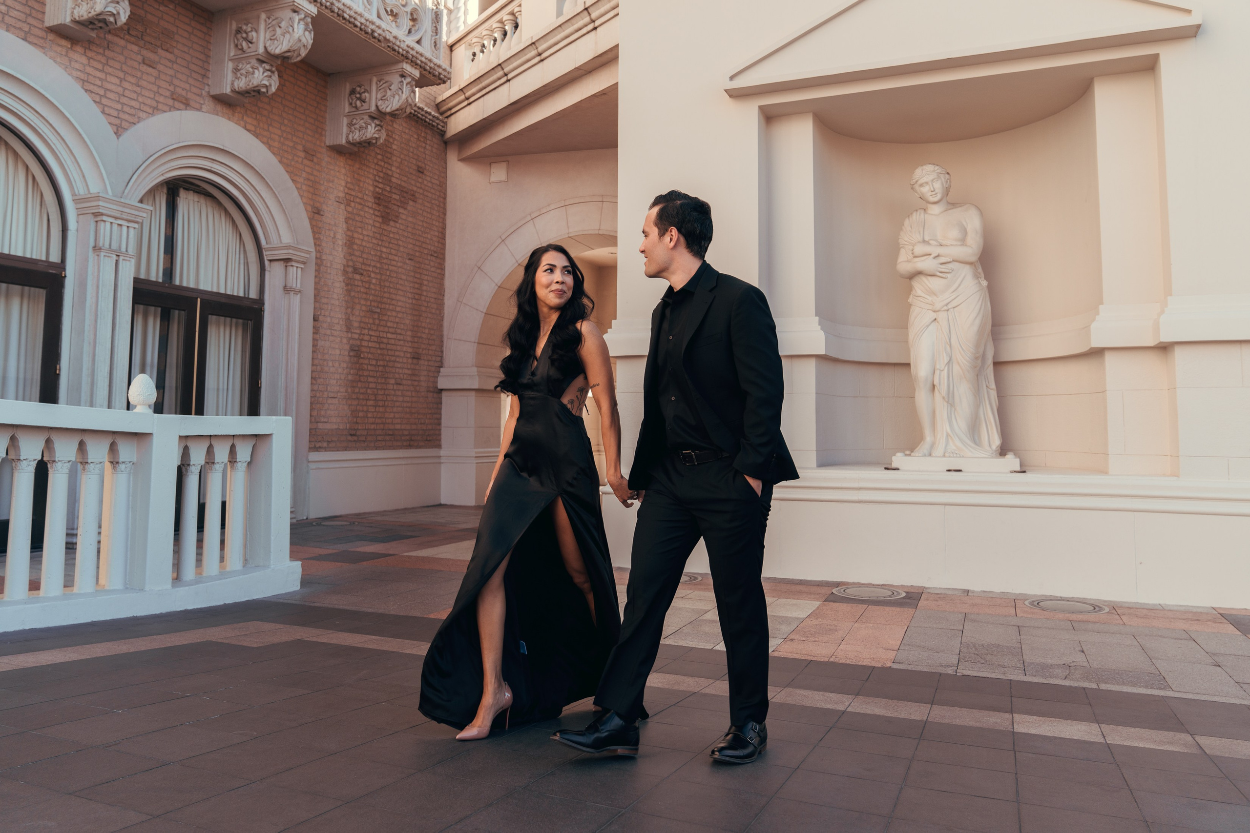 Calah&Matthew. Wedding & elopement photographer Viktoriya Kravtsov. Las Vegas