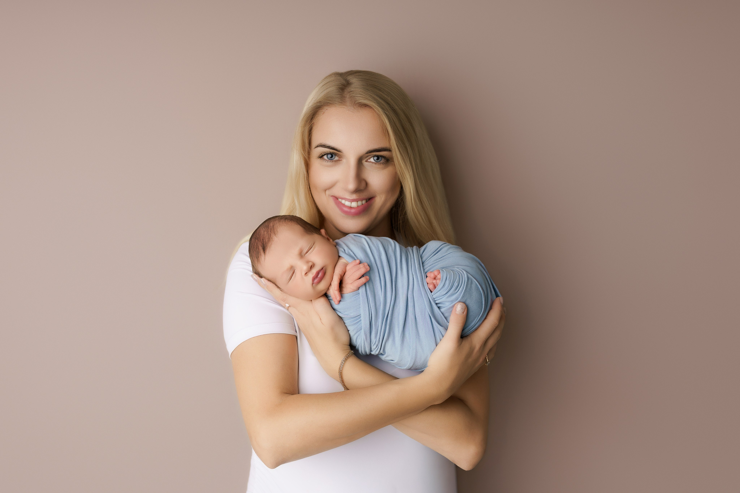 Esu Aleksandra naujagimių ir kudikių fotografė iš Vilniaus