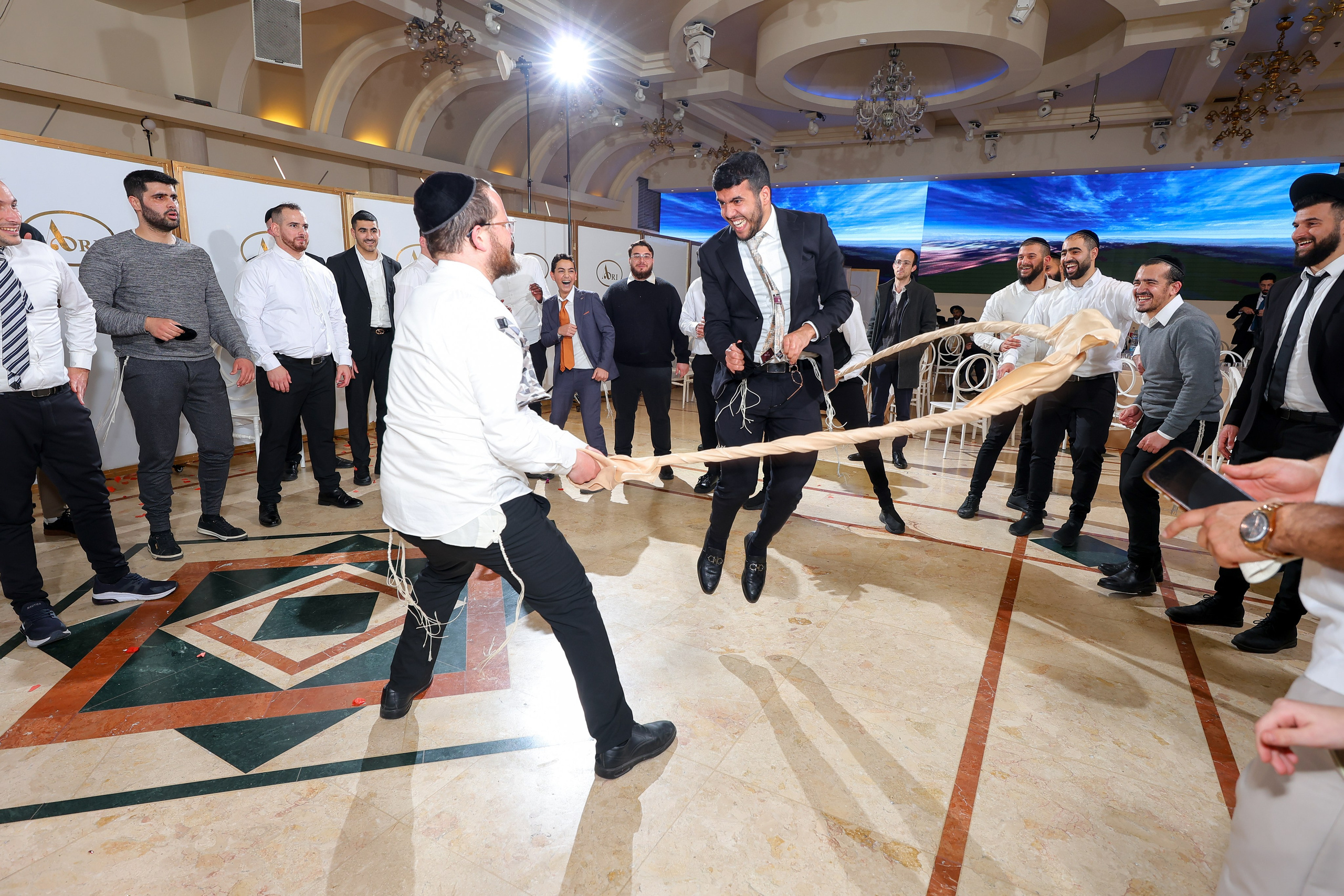 B & M. משה מנשה צלם חתונות