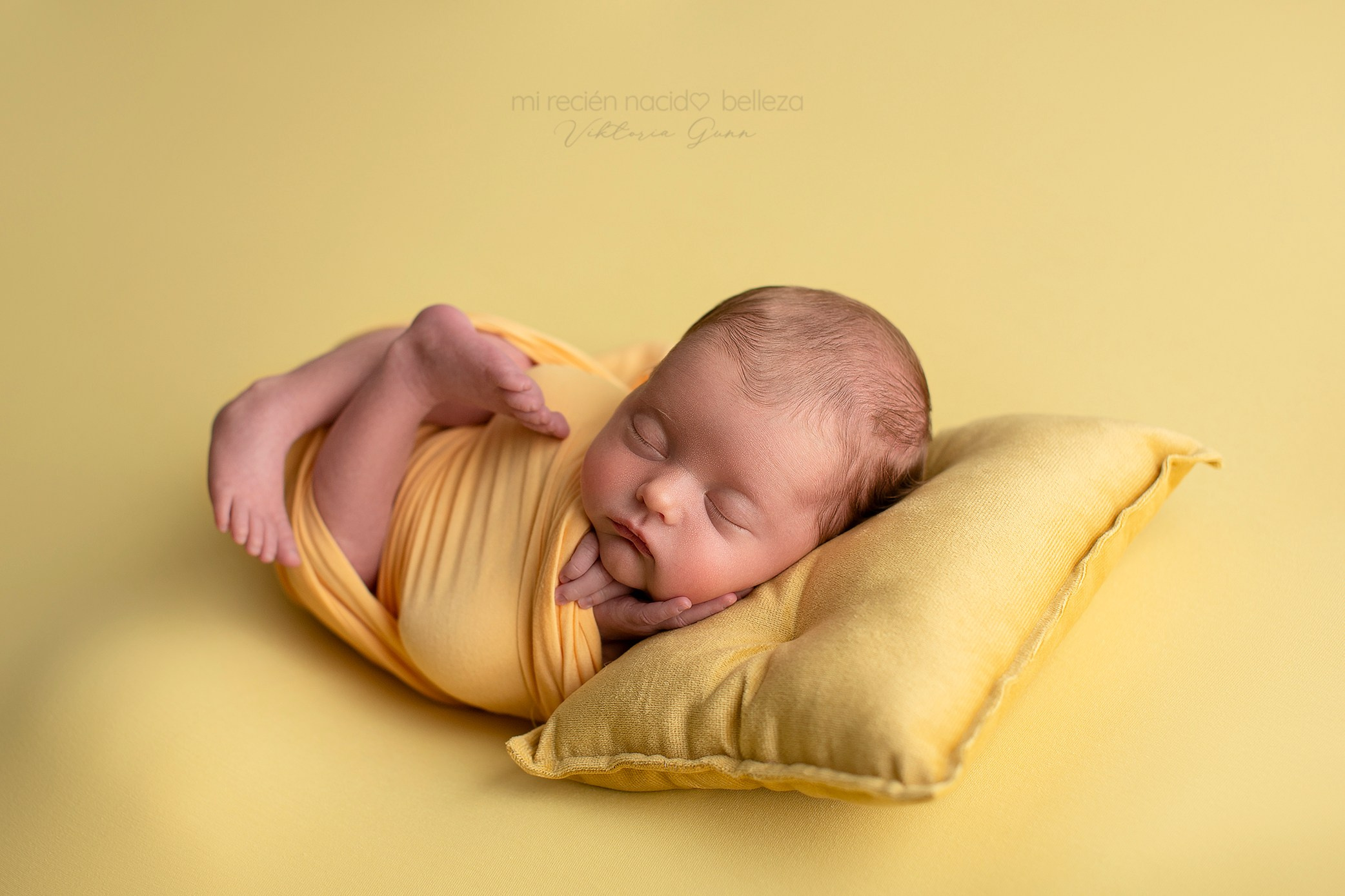 Новорожденные. Фотограф в Испании: Бенисса, Кальпе, Бенидорм, Аликанте Виктория Гунн