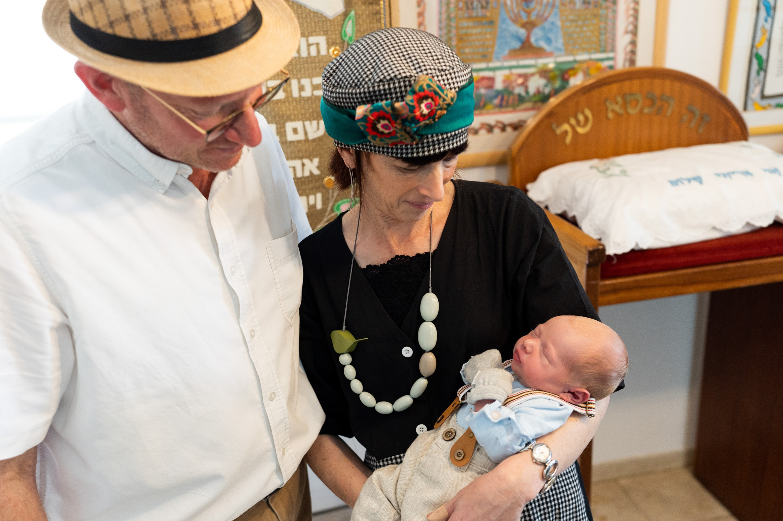 משפחת ברנד. יוסף מזרחי צילום חתונה, ברית וזוגיות. צלם מקצועי שאוהב להוציא אתכם הכי יפים ברגעים הכי מרגשים