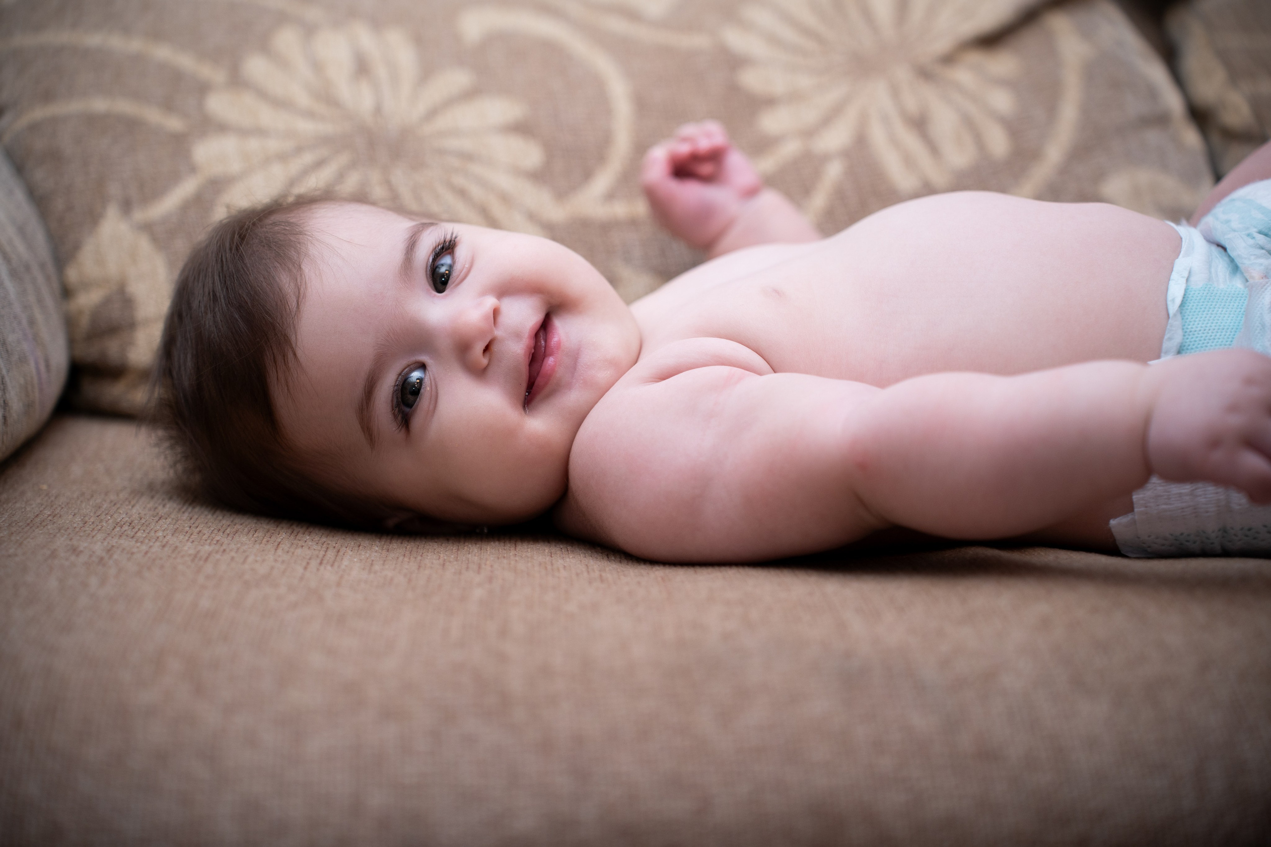 BOTEZ - PRIMUL ZÂMBET